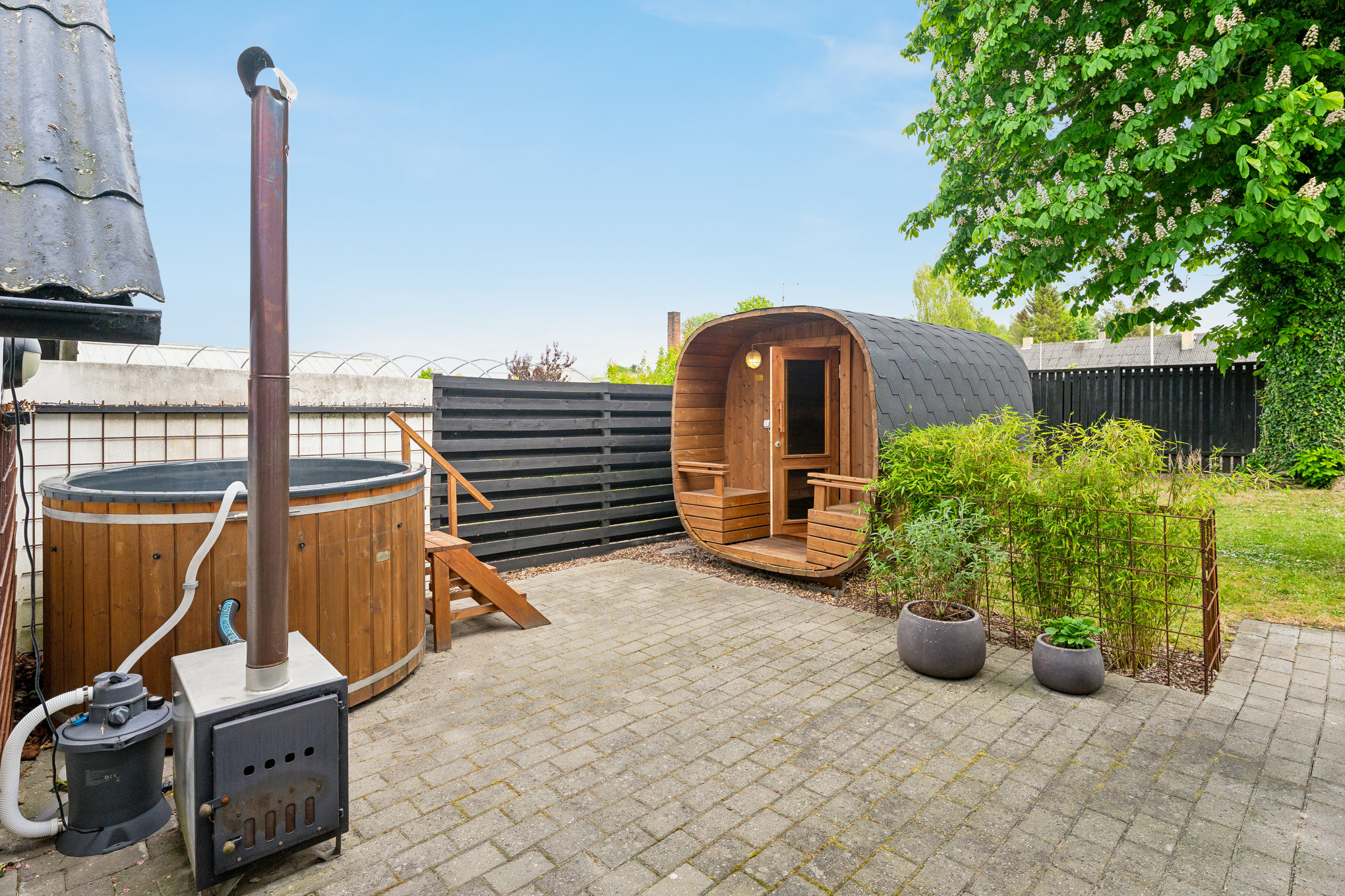 Fremhævet terrasse billede i fuldskærmstilstand. Billede af Hobrovej 400, 8920 Randers NV