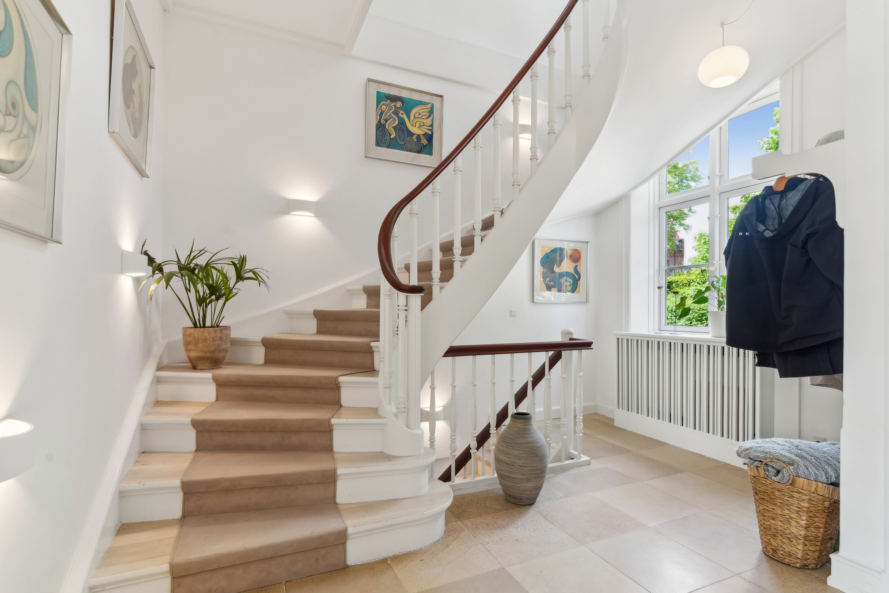 Fremhævet trappe billede i fuldskærmstilstand. Billede af Søvej 4B, 3520 Farum