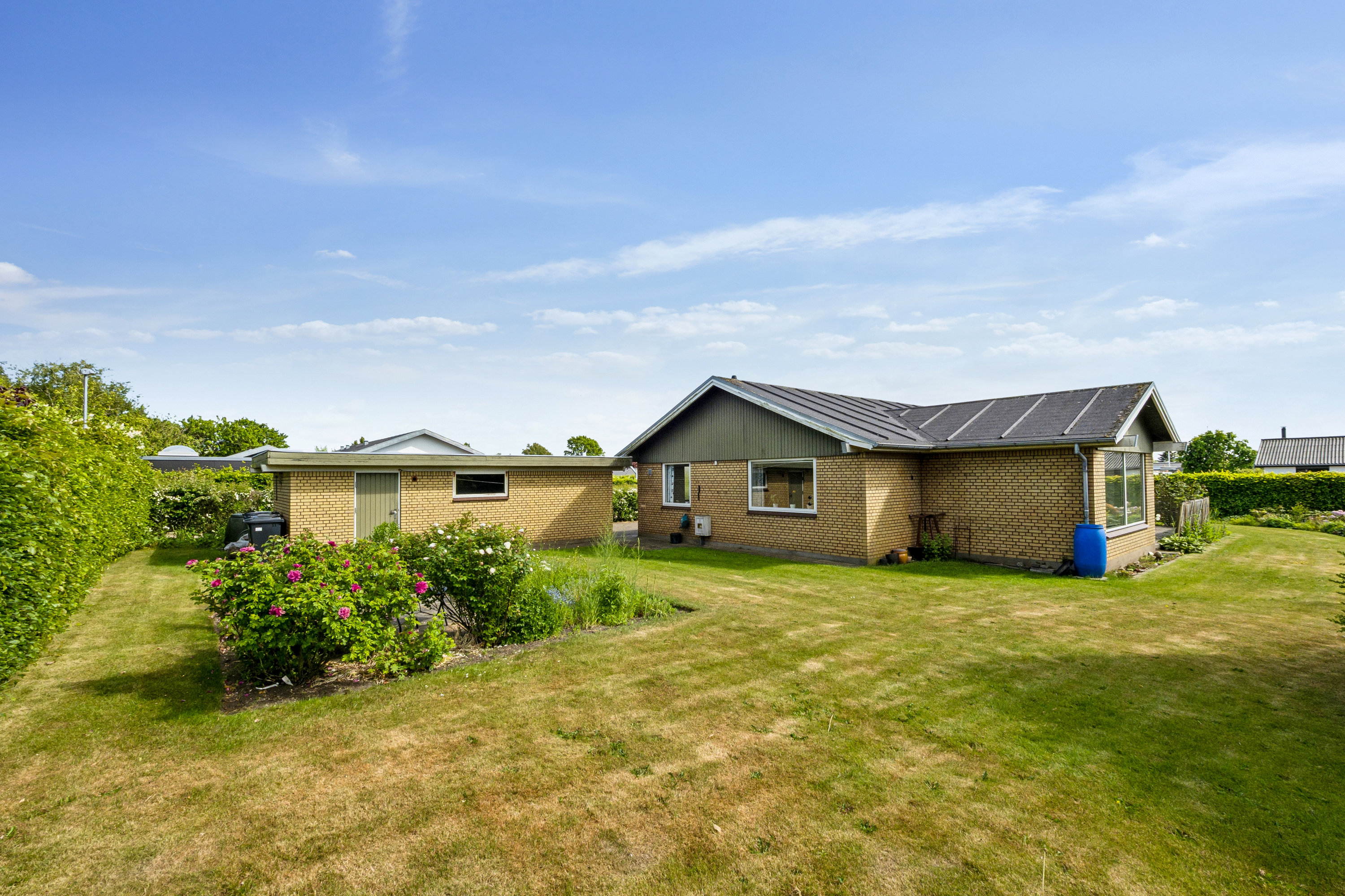 Fremhævet ejendom 1 billede i fuldskærmstilstand. Billede af Valmuevej 17, Resen, 7800 Skive