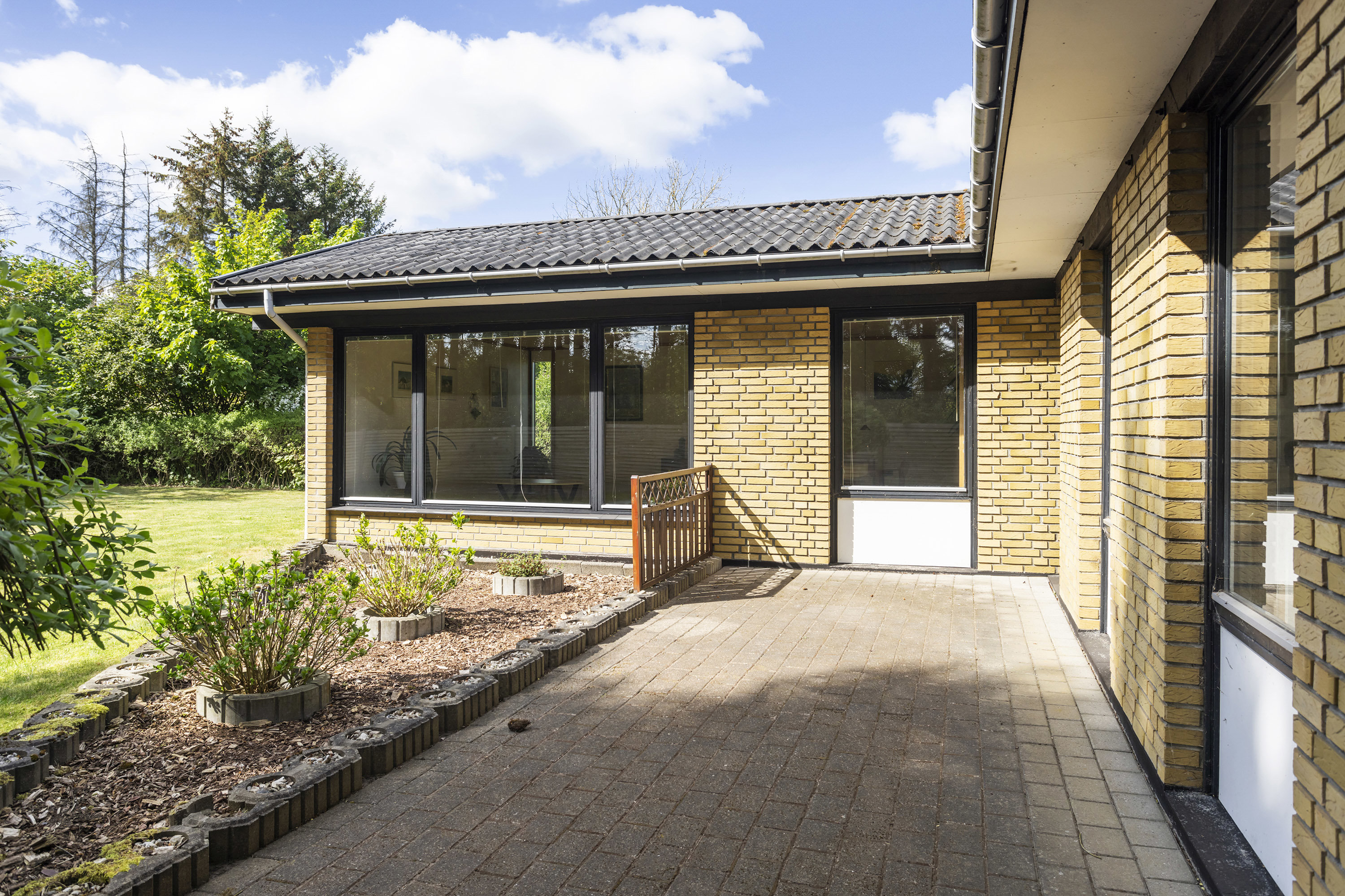 Miniaturebillede 2: terrasse. Billede af Møllevej 13, Lyngså, 9300 Sæby