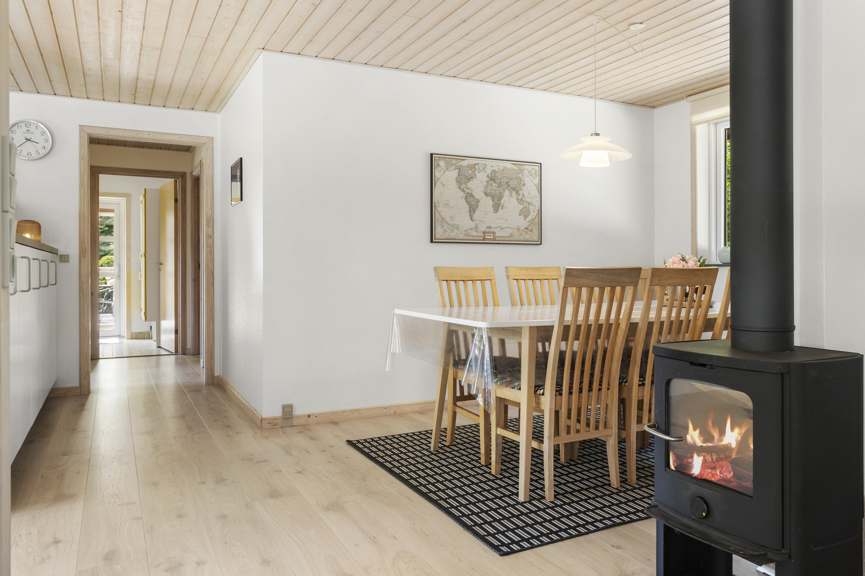 Fremhævet alrum billede i fuldskærmstilstand. Billede af Engvej 8, Lyngså, 9300 Sæby