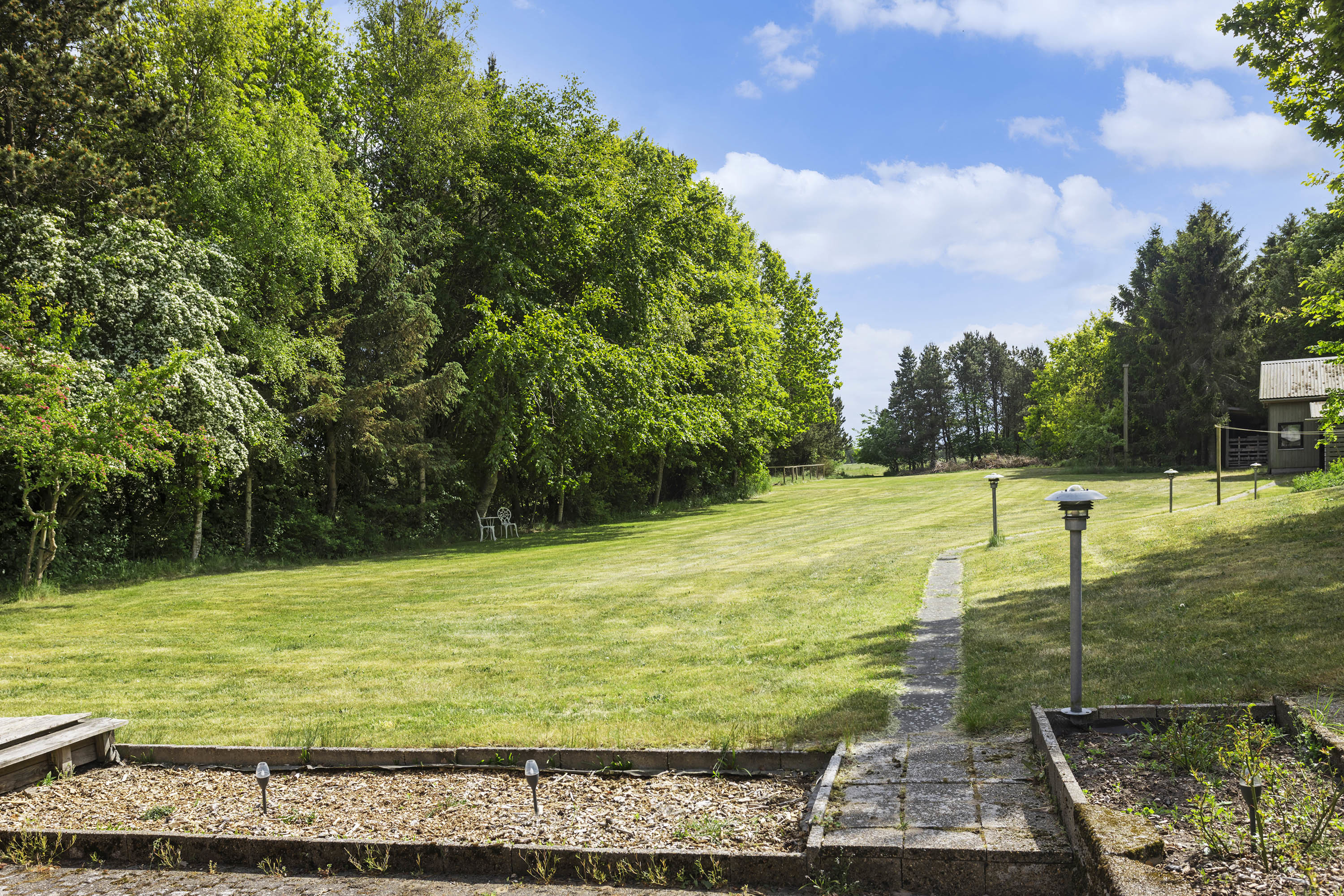 Miniaturebillede 2: have. Billede af Engvej 8, Lyngså, 9300 Sæby