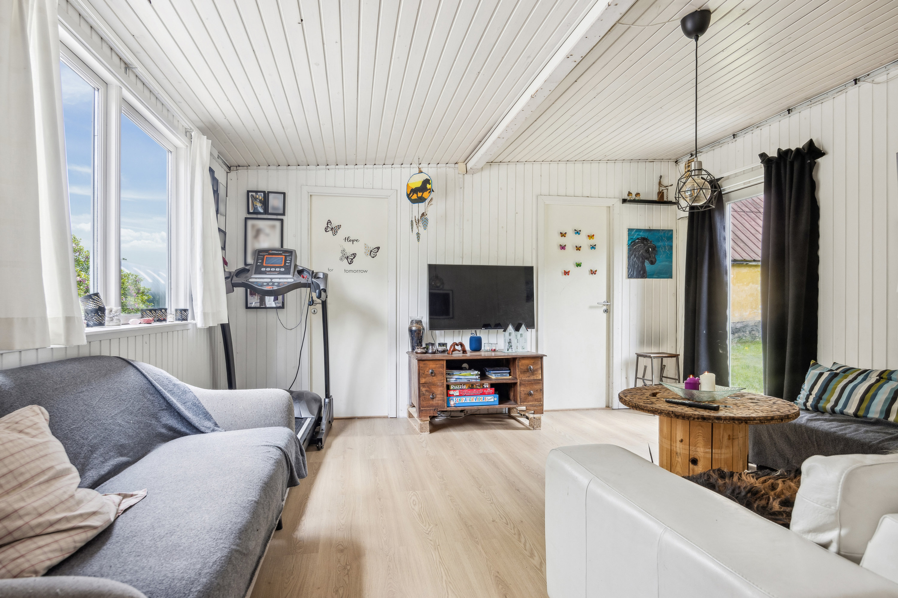 Miniaturebillede 1: stue. Billede af Ambjergvej 4, Brøndbj Hede, 9560 Hadsund