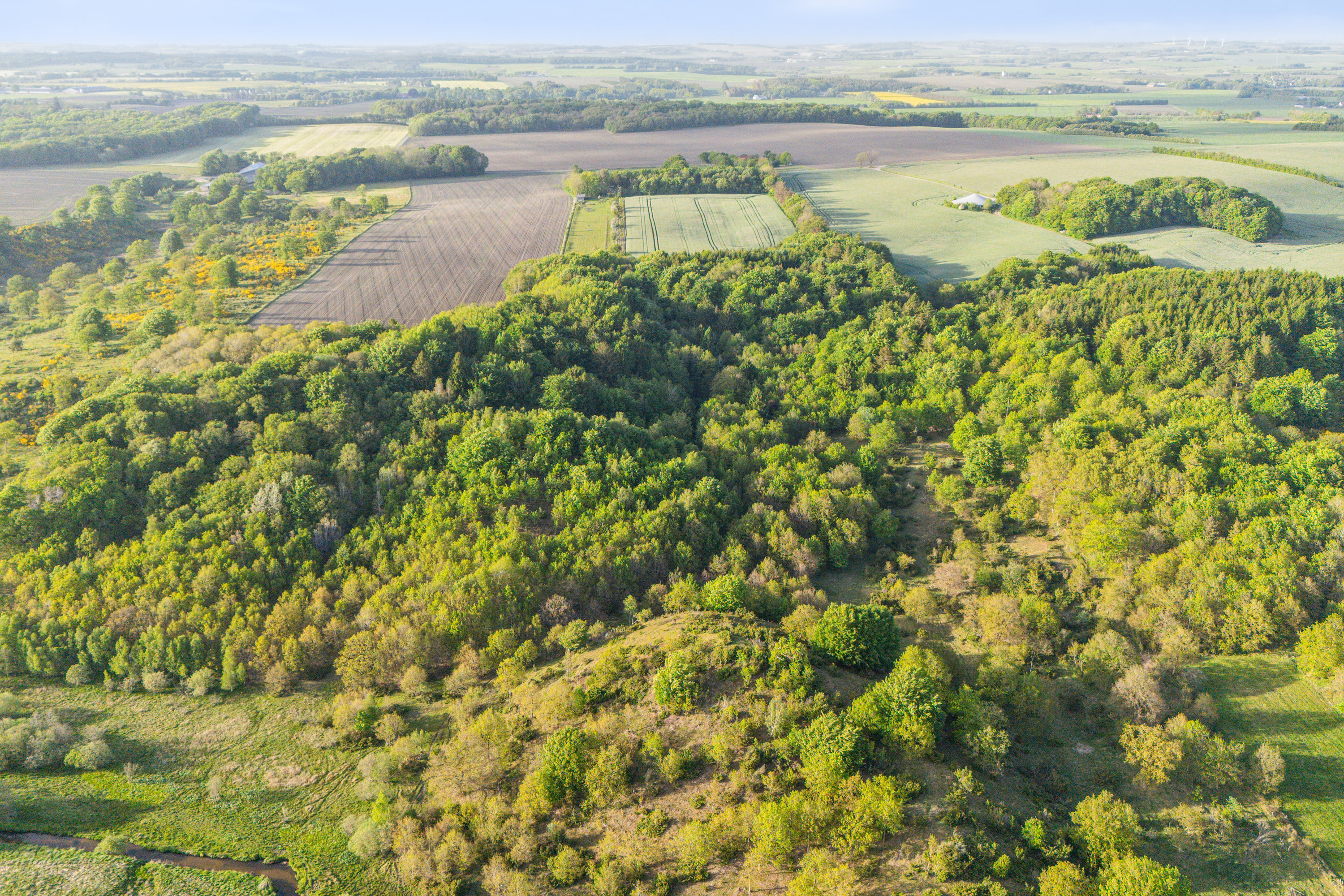 Fremhævet luftfoto billede i fuldskærmstilstand. Billede af Torndalsvej 13, Åstrup, 9240 Nibe