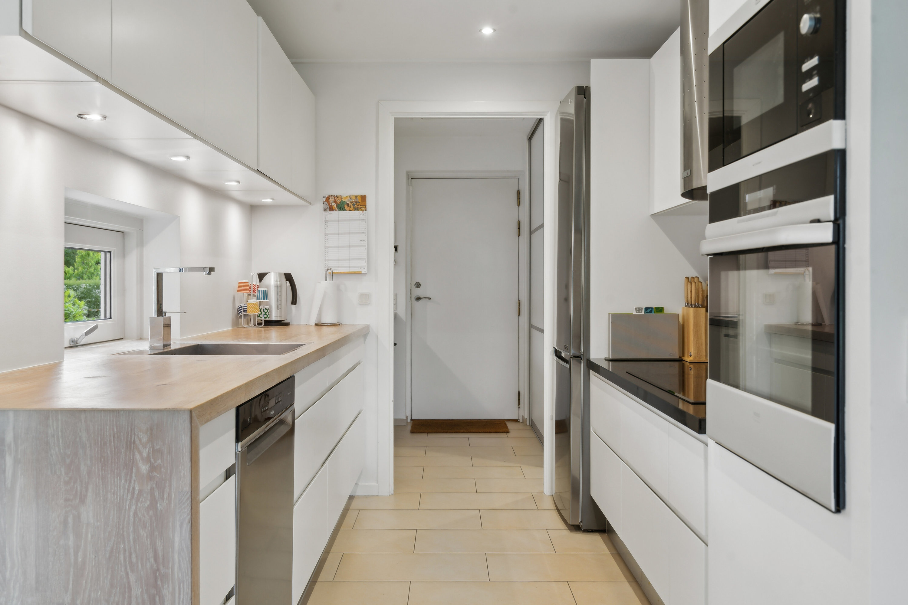 Fremhævet køkken billede i fuldskærmstilstand. Billede af Væbnerhatten 114, Tornbjerg, 5220 Odense SØ