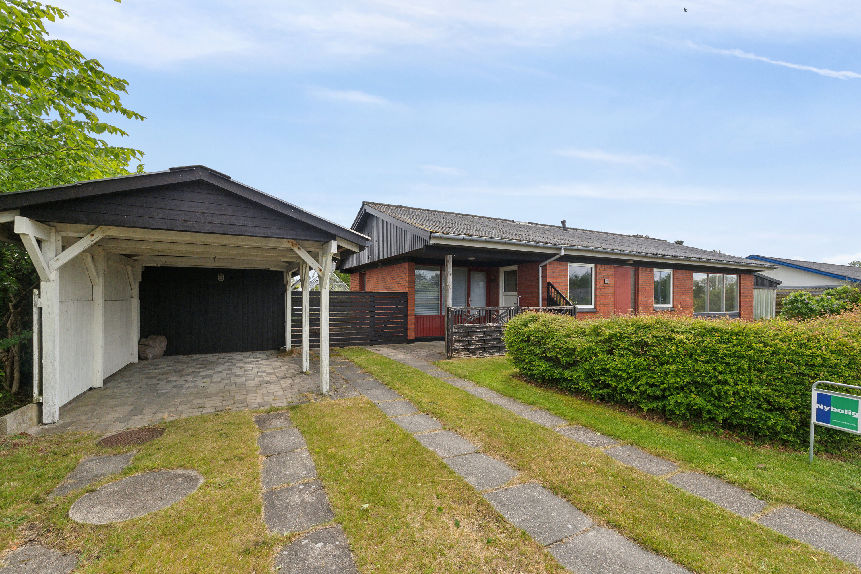 Miniaturebillede 1: carport. Billede af Tannisbugtvej 70, Tversted, 9881 Bindslev