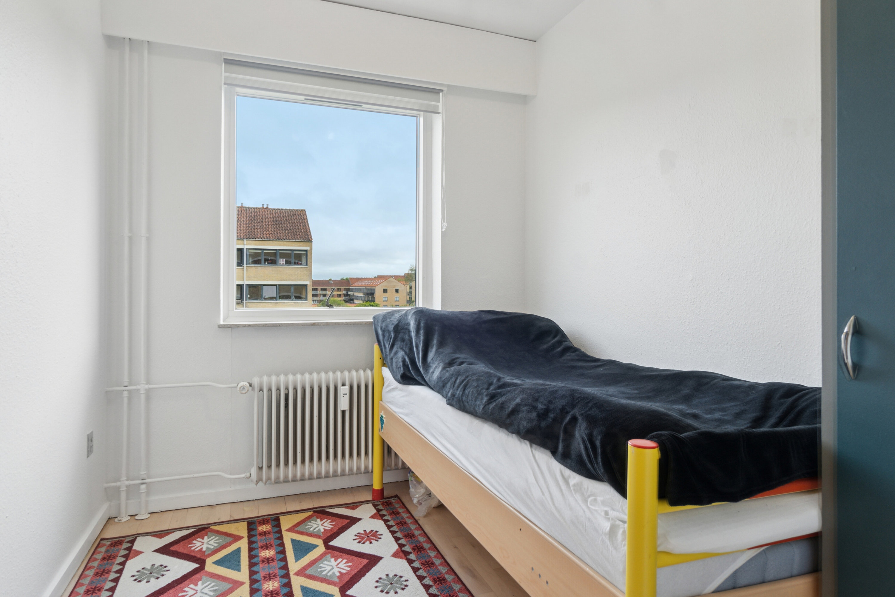 Fremhævet værelse billede i fuldskærmstilstand. Billede af Rundhøj Allé 95, st.. tv., 8270 Højbjerg