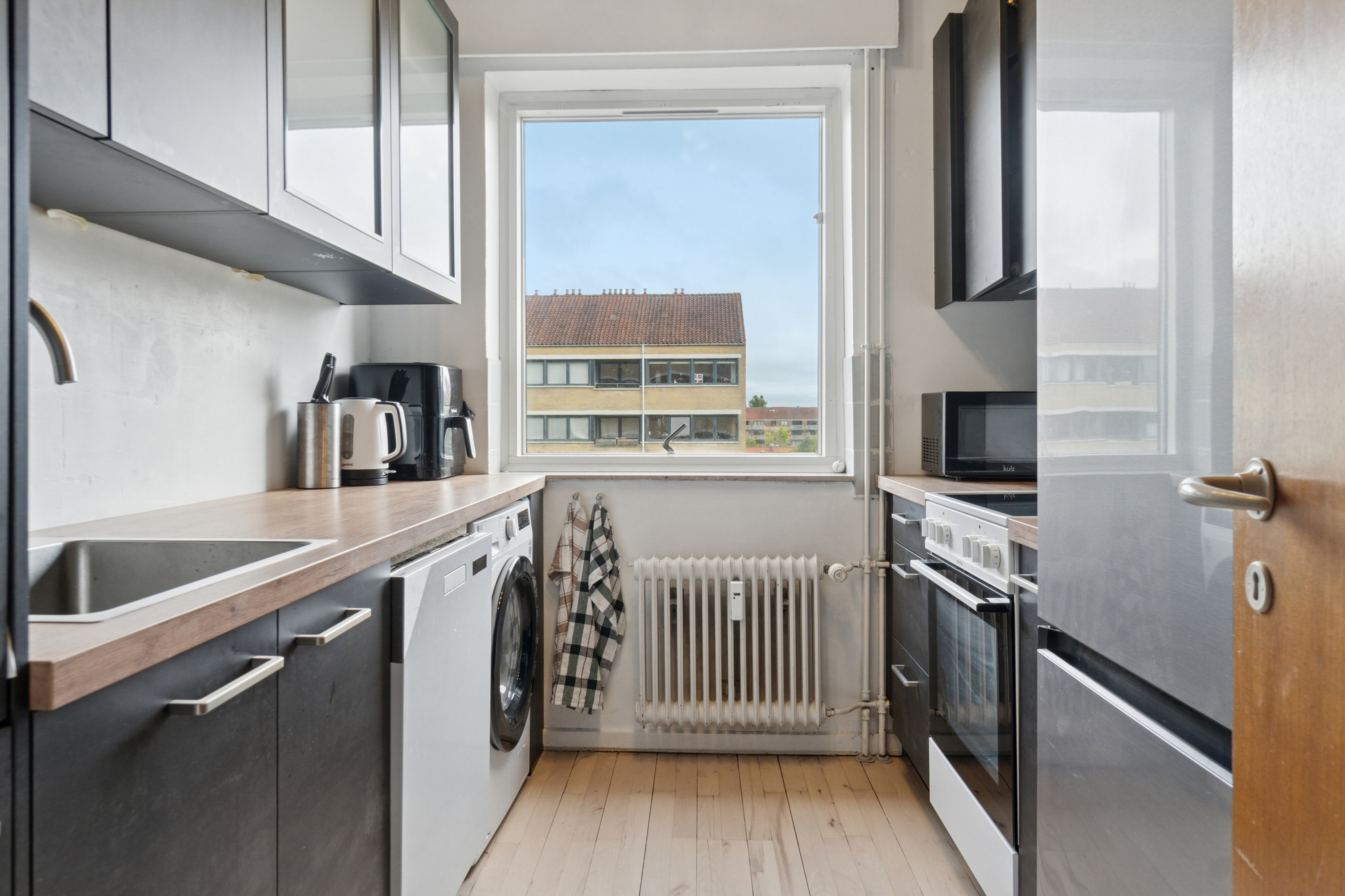 Fremhævet køkken billede i fuldskærmstilstand. Billede af Rundhøj Allé 95, st.. tv., 8270 Højbjerg