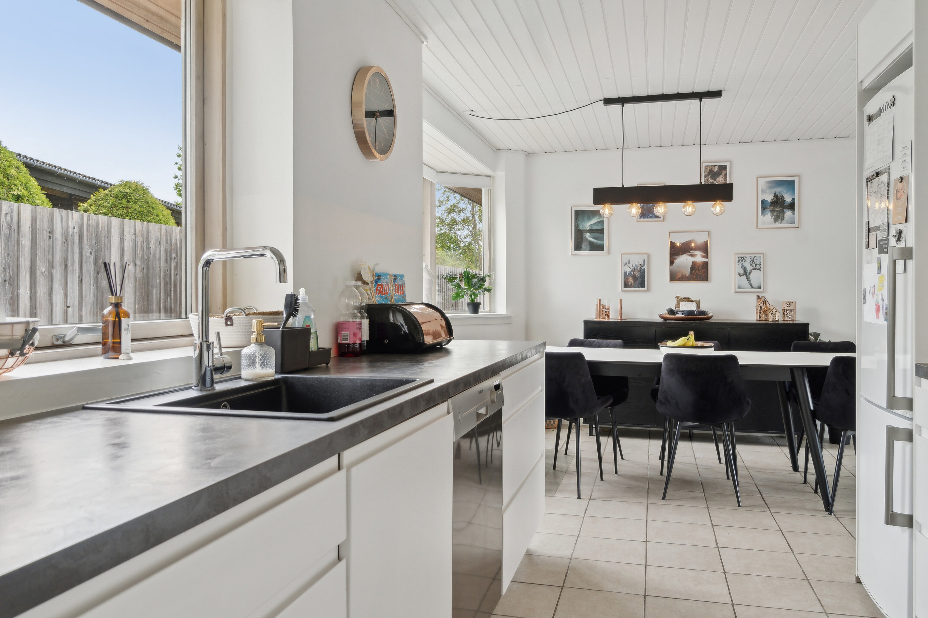 Fremhævet køkken billede i fuldskærmstilstand. Billede af Brødemosevej 84B, Asserbo, 3300 Frederiksværk