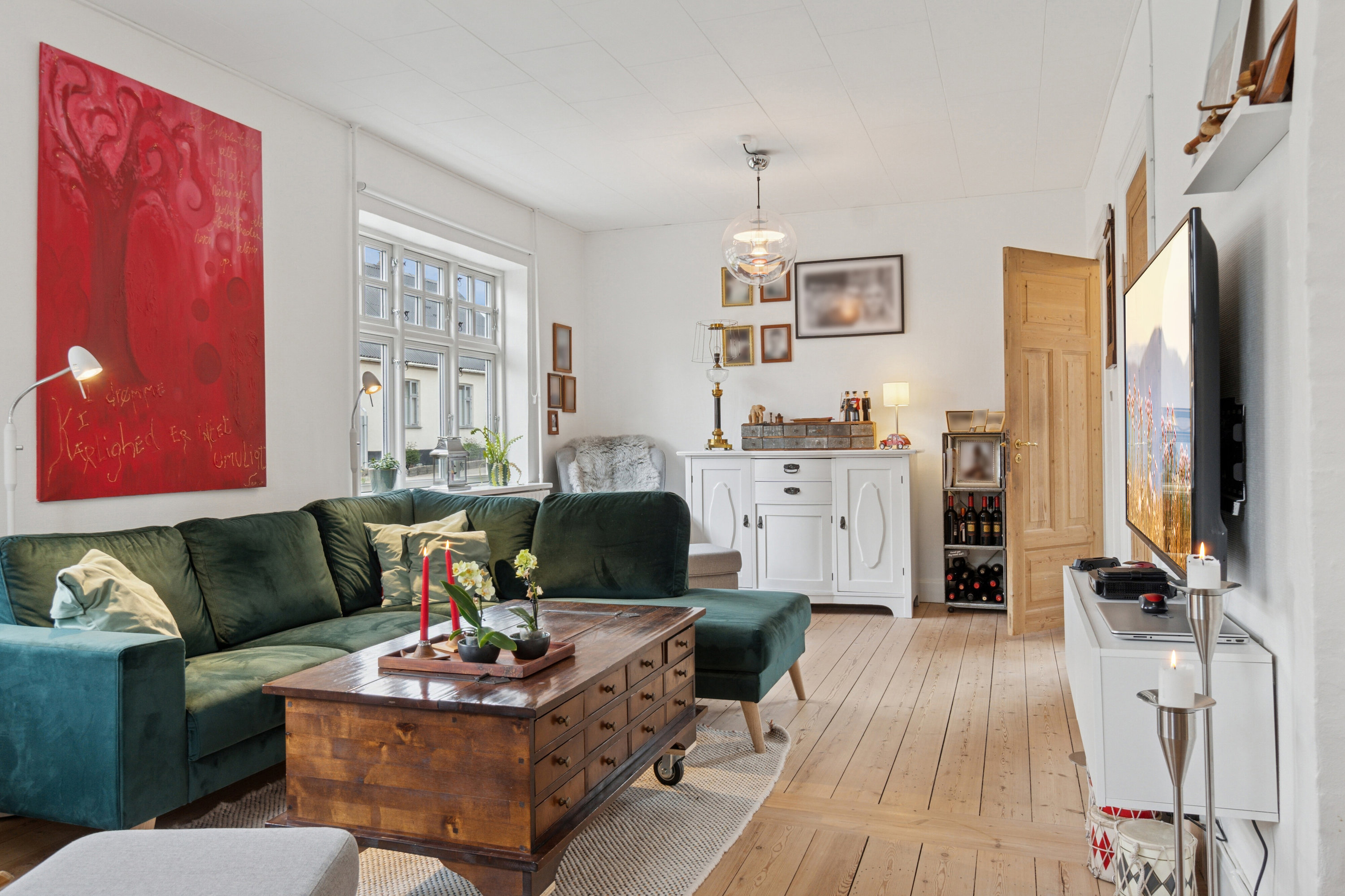 Fremhævet stue billede i fuldskærmstilstand. Billede af Langgade 11, 4262 Sandved