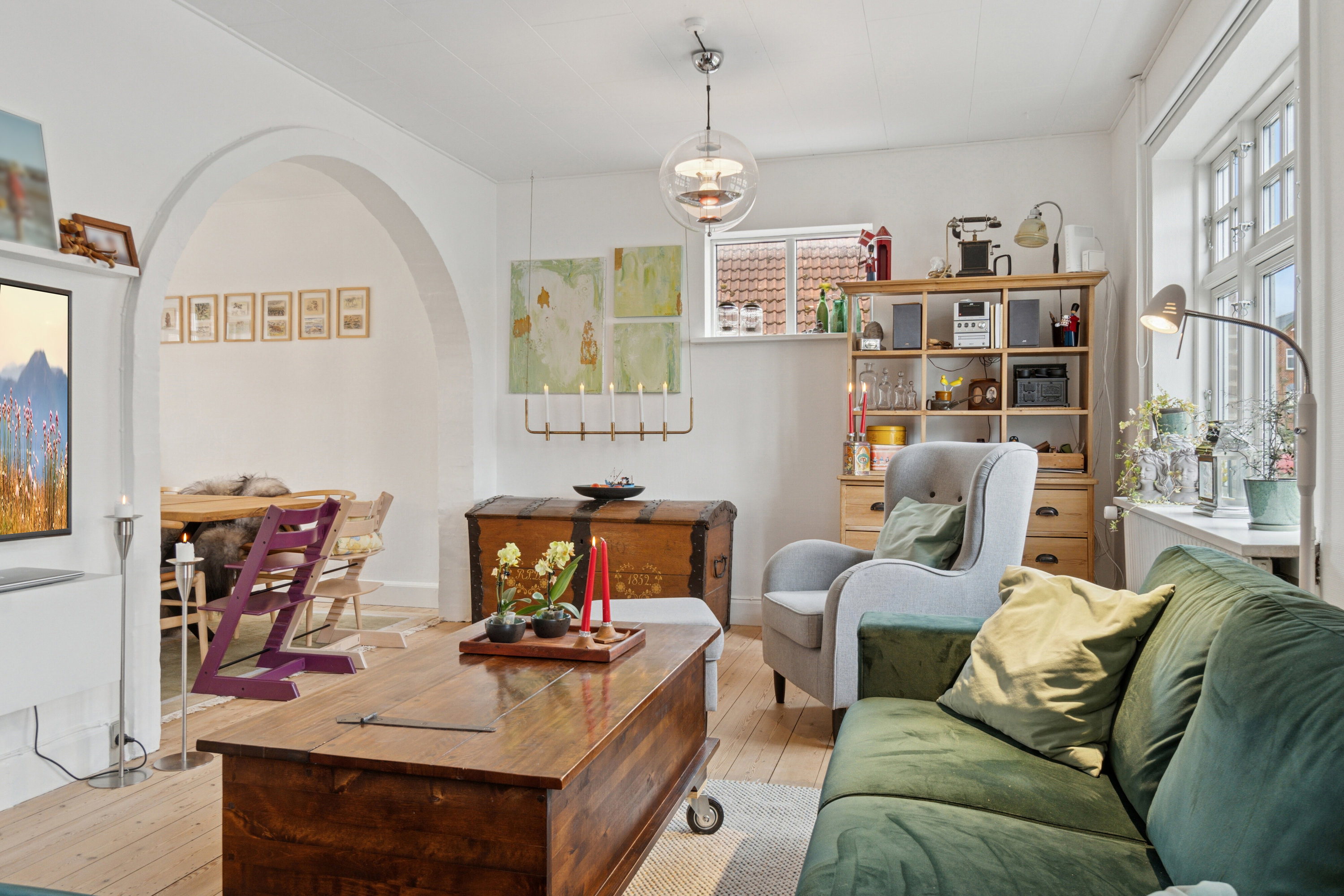 Fremhævet stue billede i fuldskærmstilstand. Billede af Langgade 11, 4262 Sandved