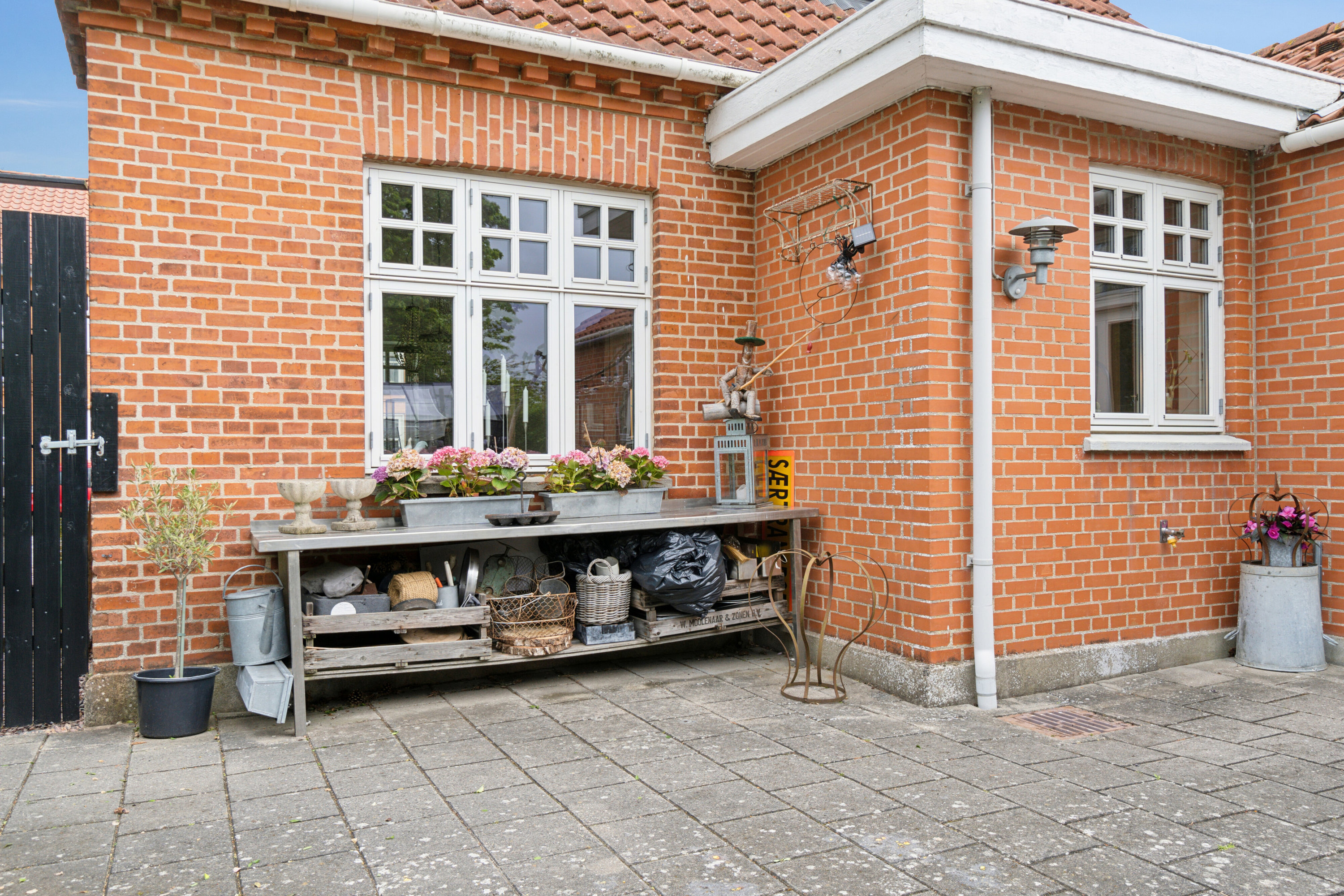 Fremhævet udendørs billede i fuldskærmstilstand. Billede af Langgade 11, 4262 Sandved