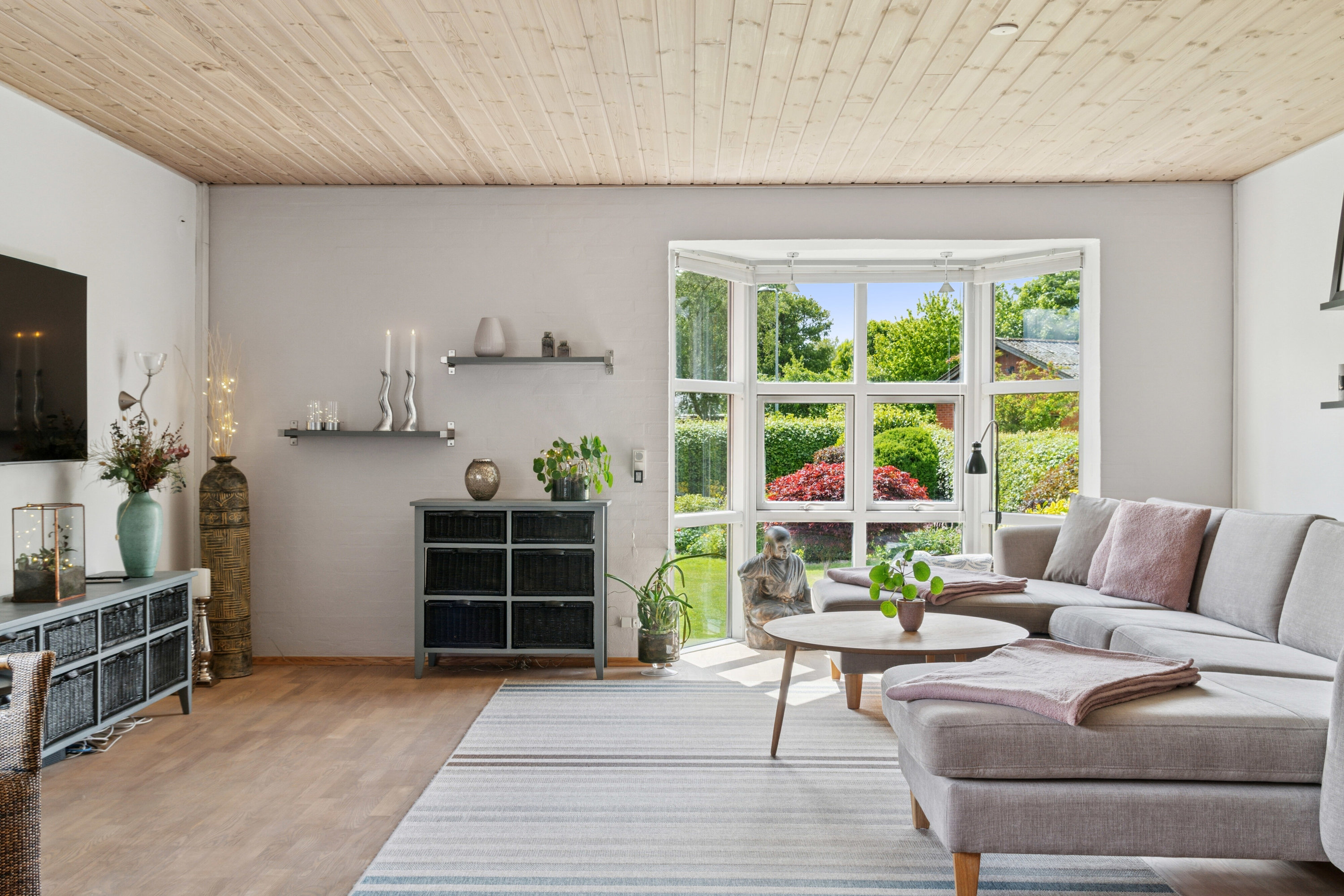 Fremhævet indendørs billede i fuldskærmstilstand. Billede af Bøge Alle 7, 7430 Ikast