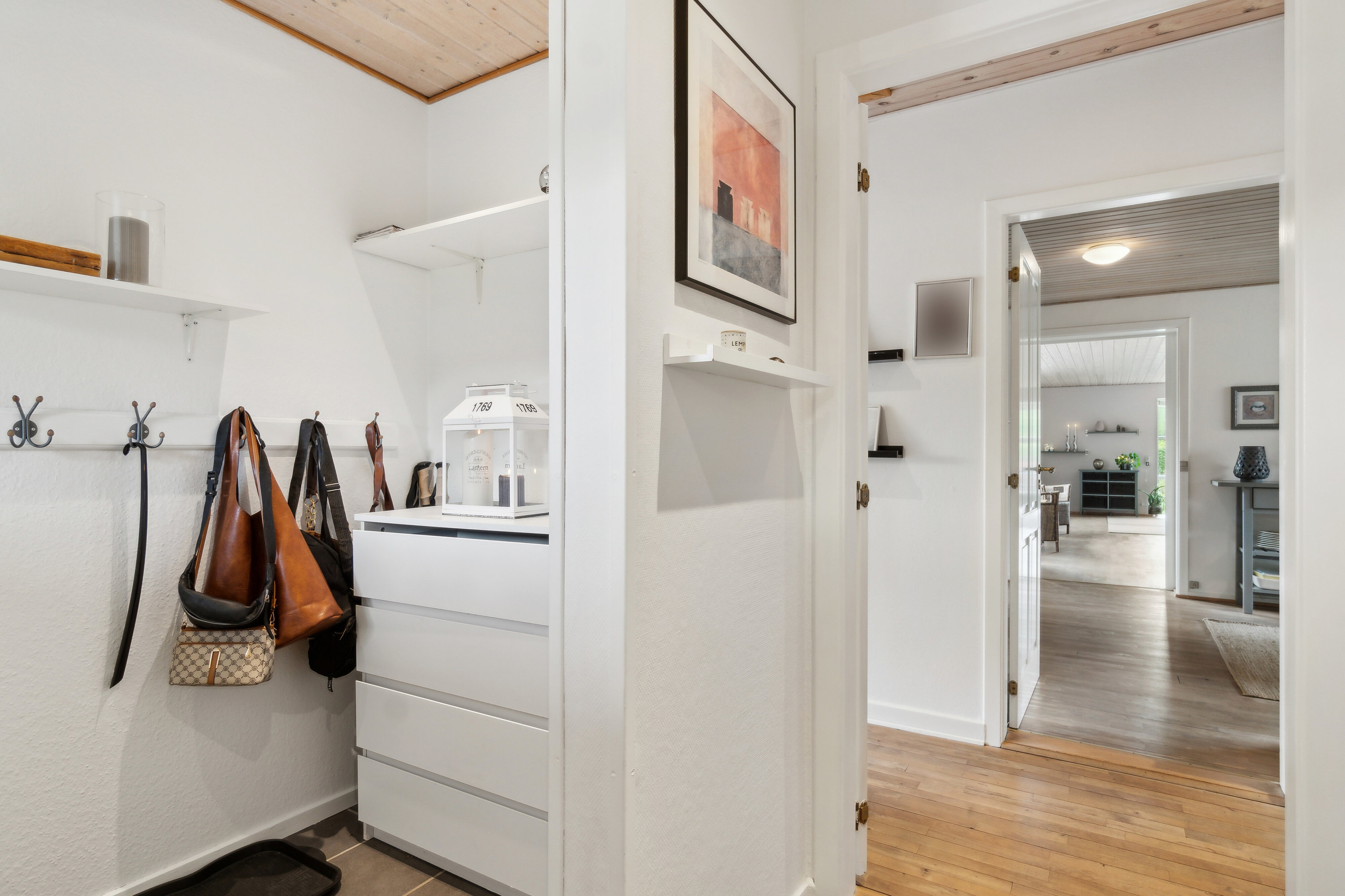 Fremhævet værelse billede i fuldskærmstilstand. Billede af Bøge Alle 7, 7430 Ikast