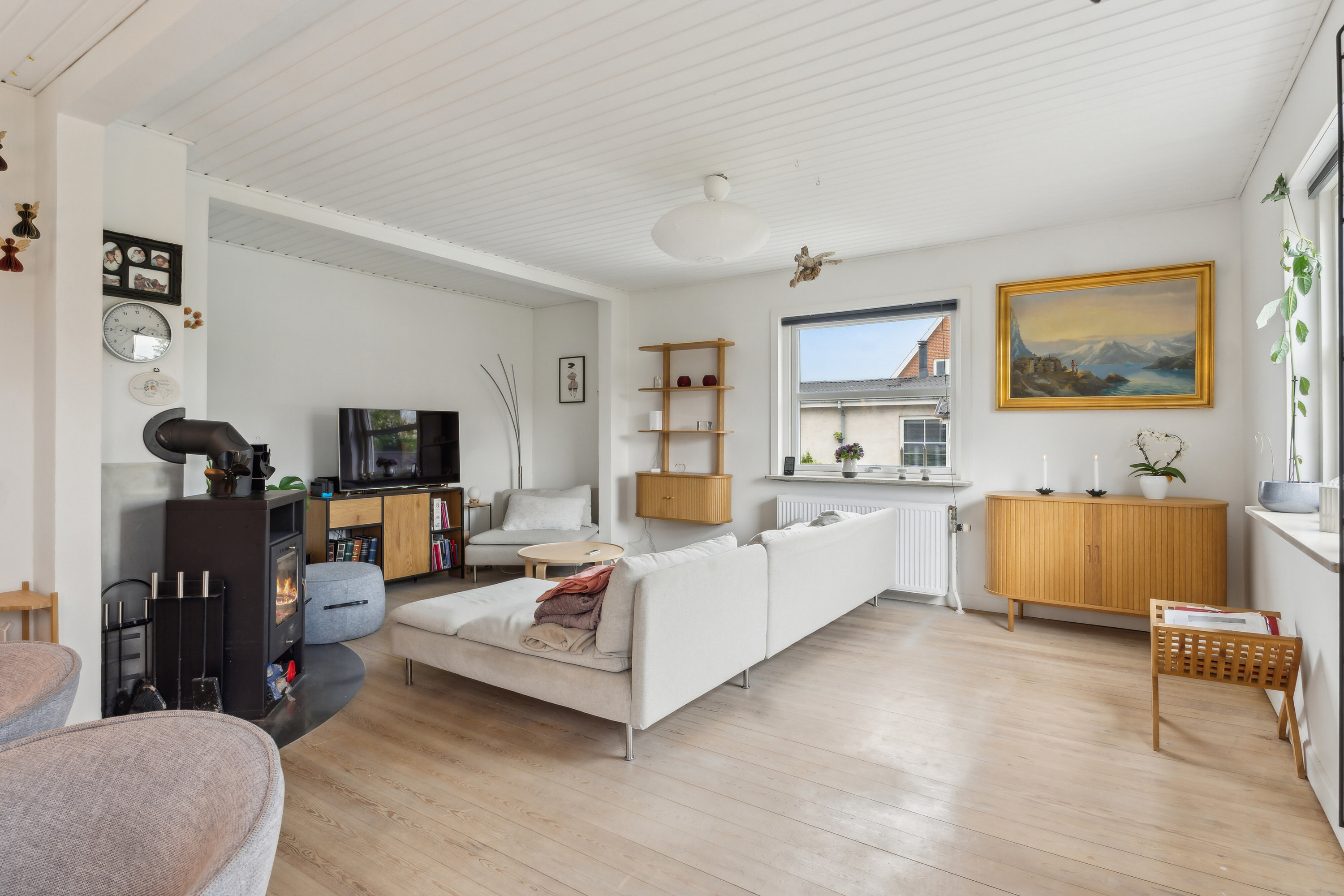 Fremhævet stue billede i fuldskærmstilstand. Billede af Mølmarksvej 178, 5700 Svendborg