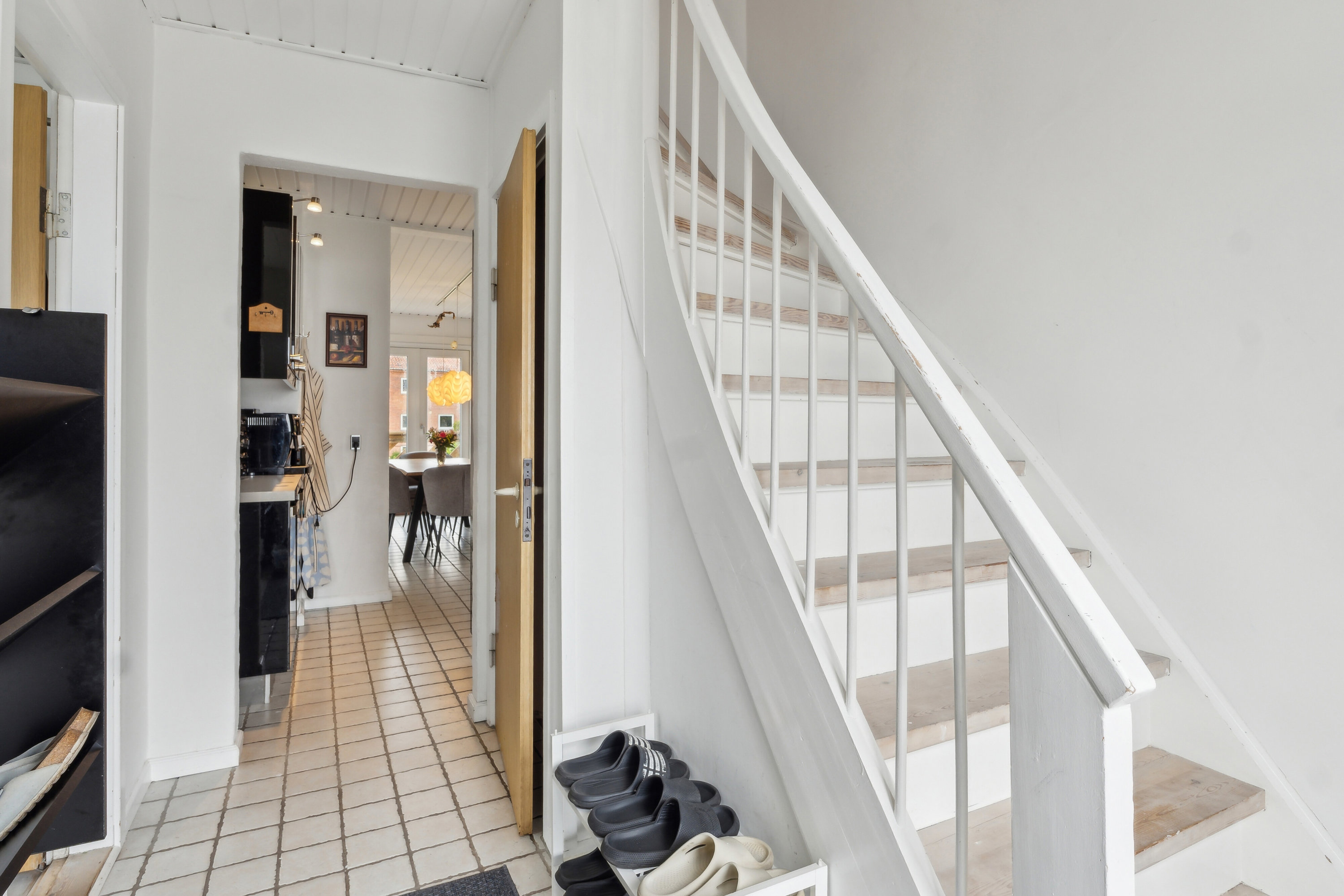 Fremhævet trappe billede i fuldskærmstilstand. Billede af Mølmarksvej 178, 5700 Svendborg