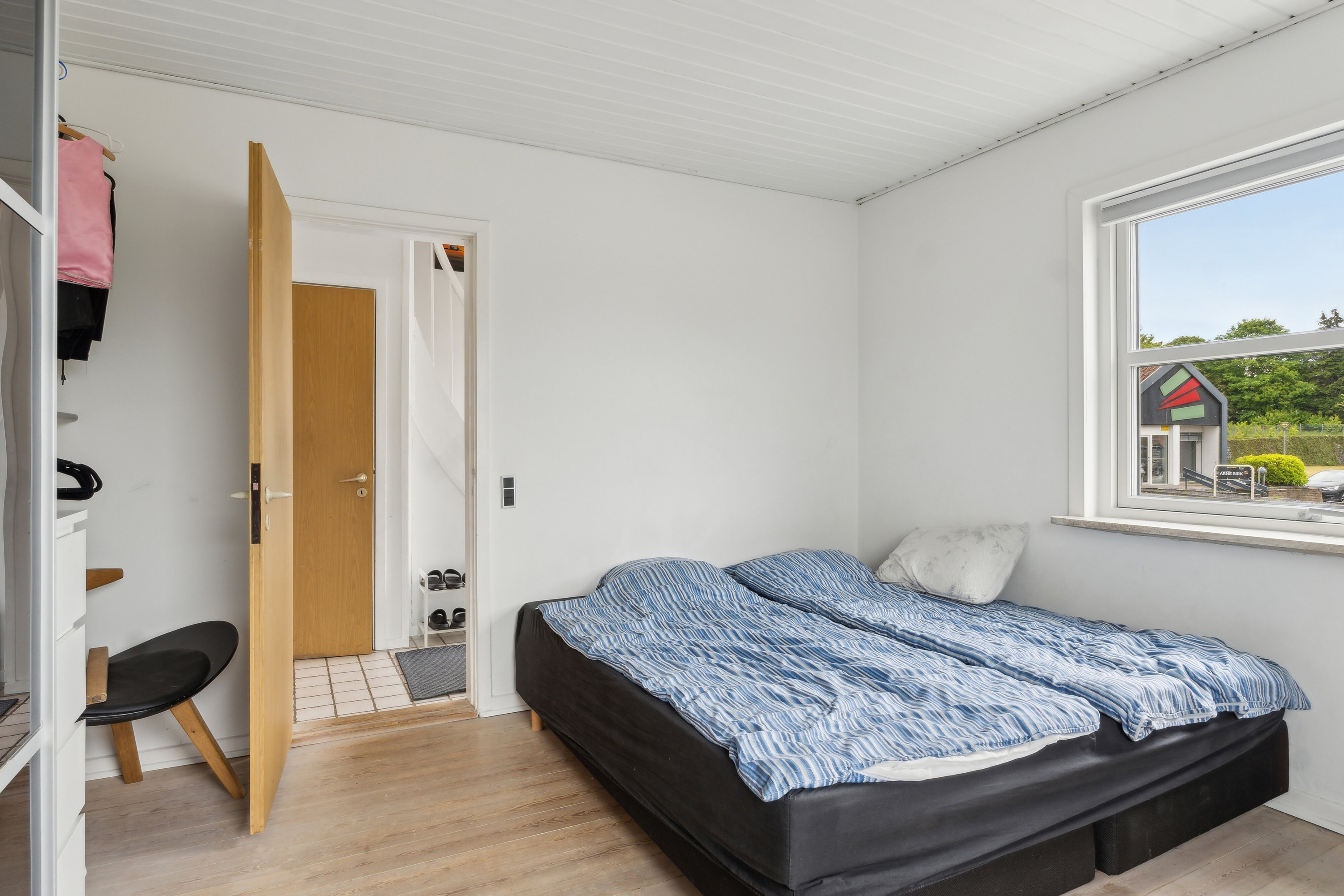 Fremhævet soveværelse billede i fuldskærmstilstand. Billede af Mølmarksvej 178, 5700 Svendborg