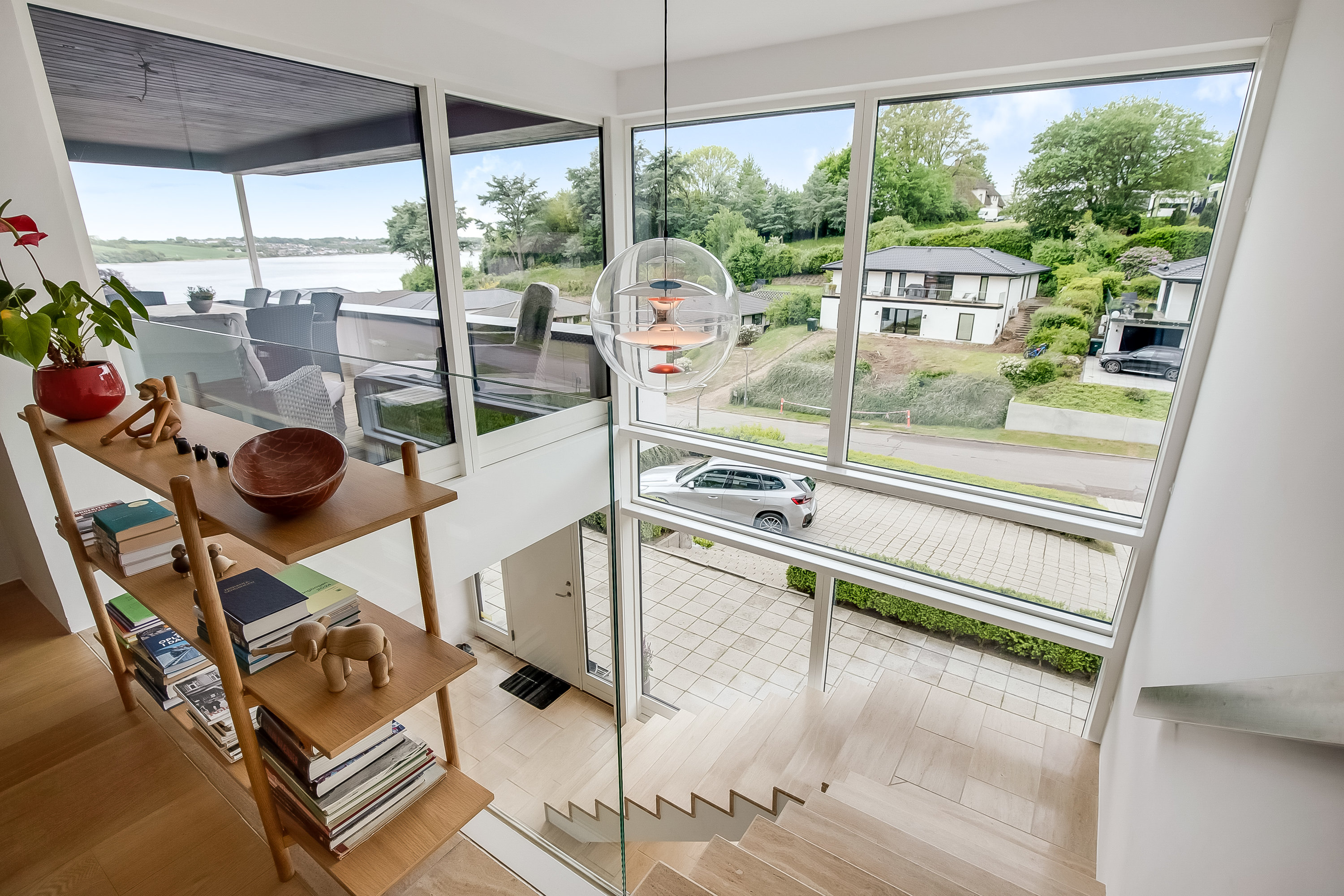 Fremhævet hall billede i fuldskærmstilstand. Billede af Trapholtparken 26, Strandhuse, 6000 Kolding