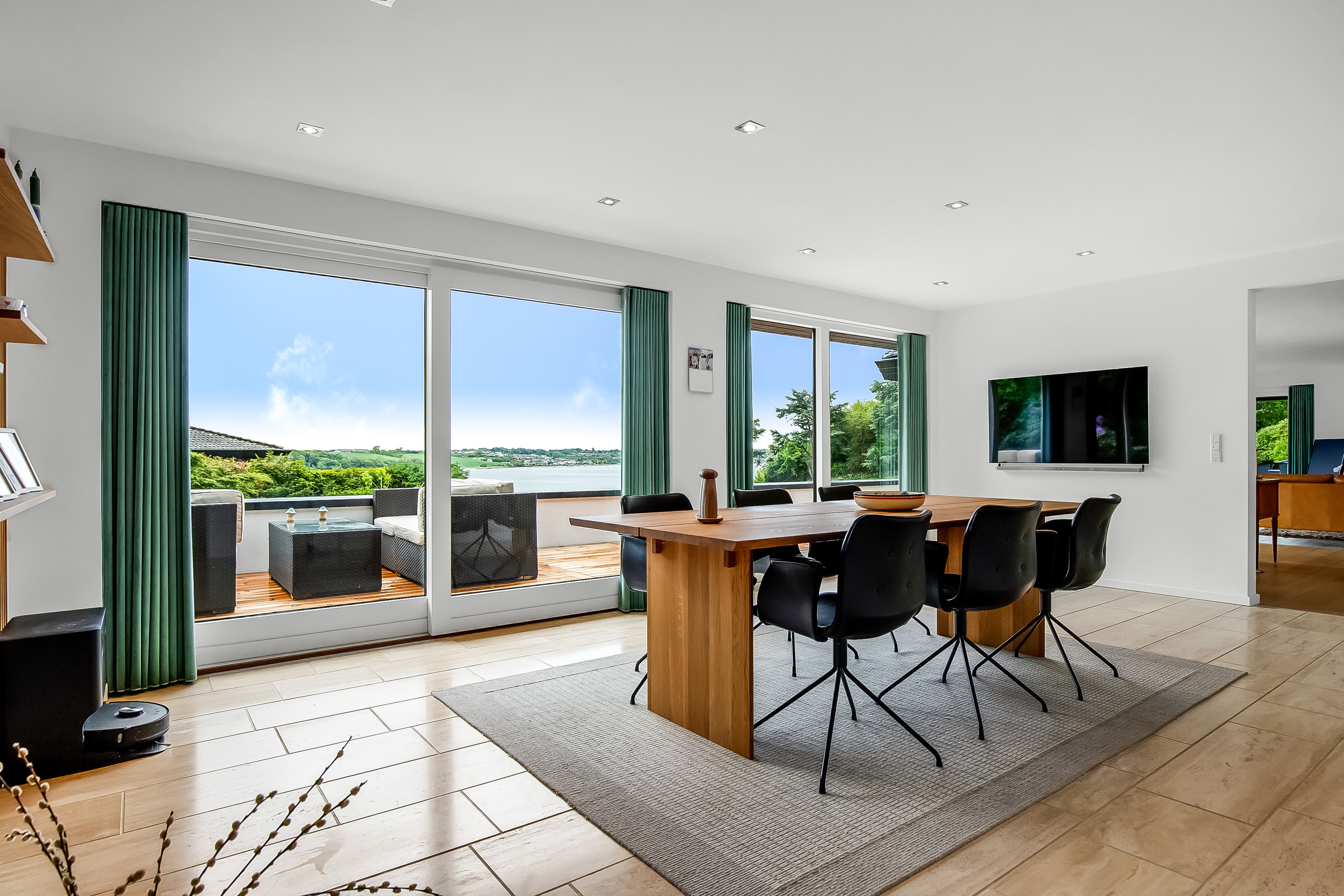 Fremhævet andet billede i fuldskærmstilstand. Billede af Trapholtparken 26, Strandhuse, 6000 Kolding