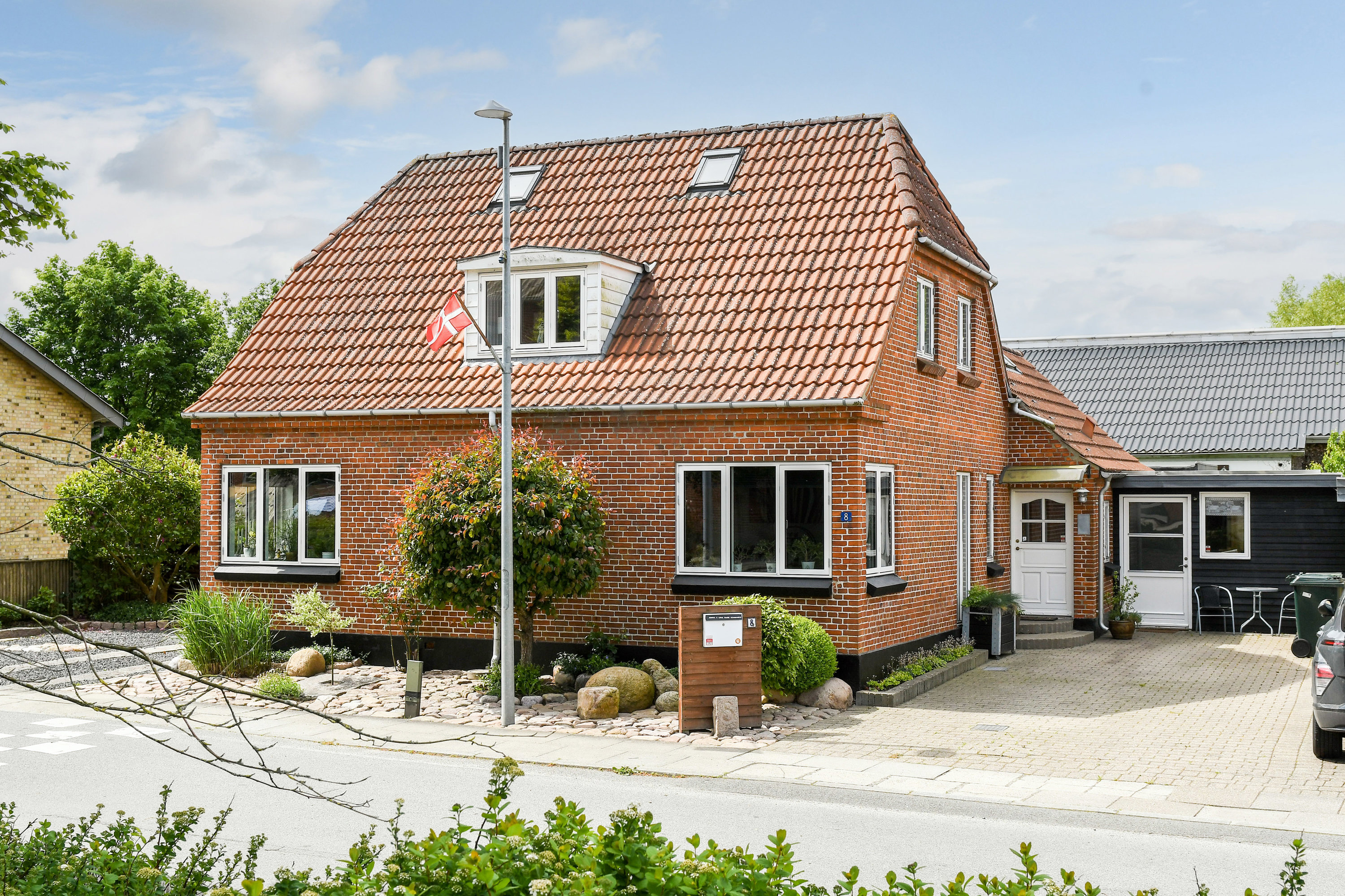 Fremhævet ejendommen billede i fuldskærmstilstand. Billede af Teglgaardsvej 8, 7200 Grindsted