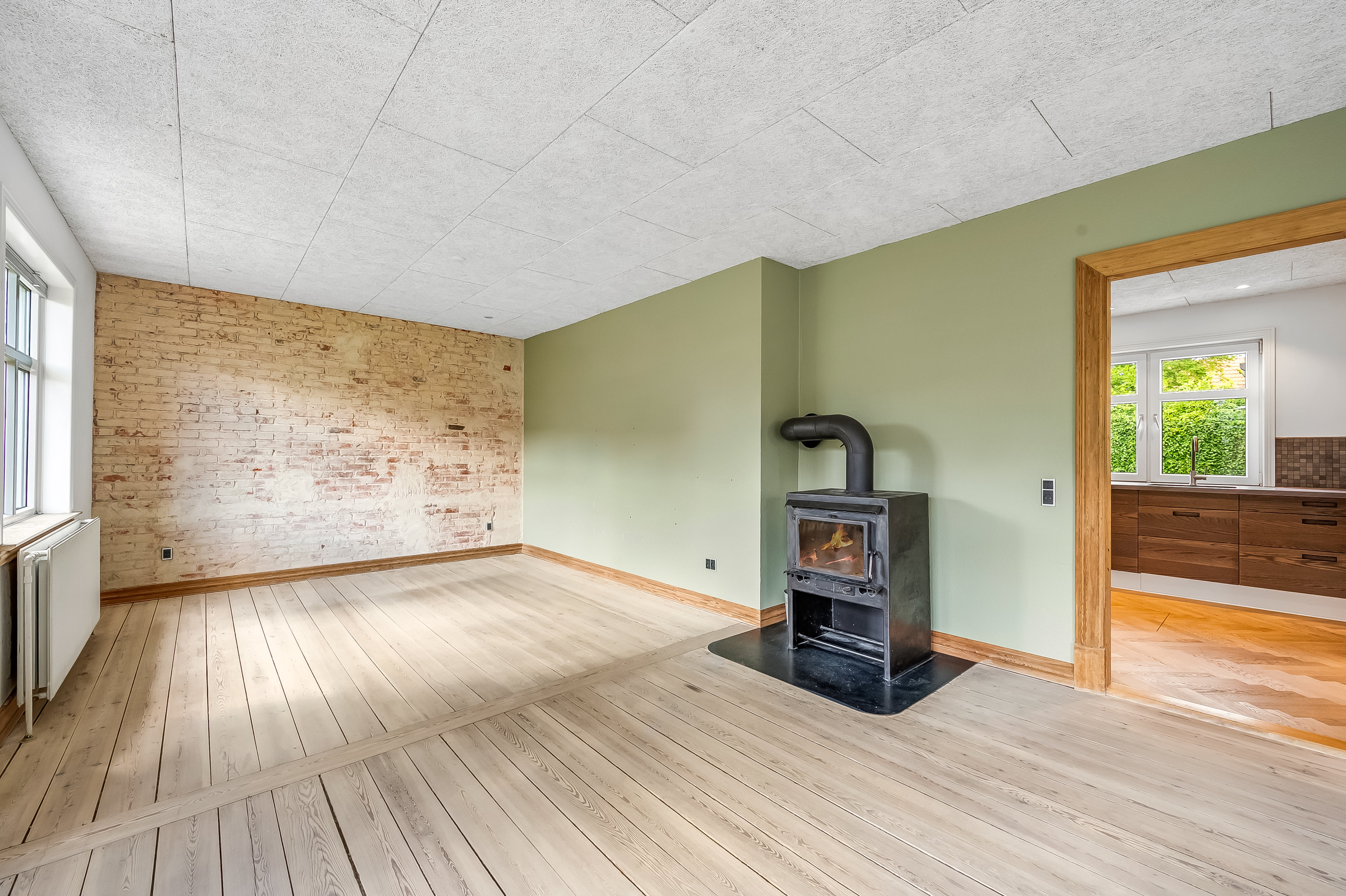 Fremhævet stue  billede i fuldskærmstilstand. Billede af Hovedgaden 27, 6971 Spjald