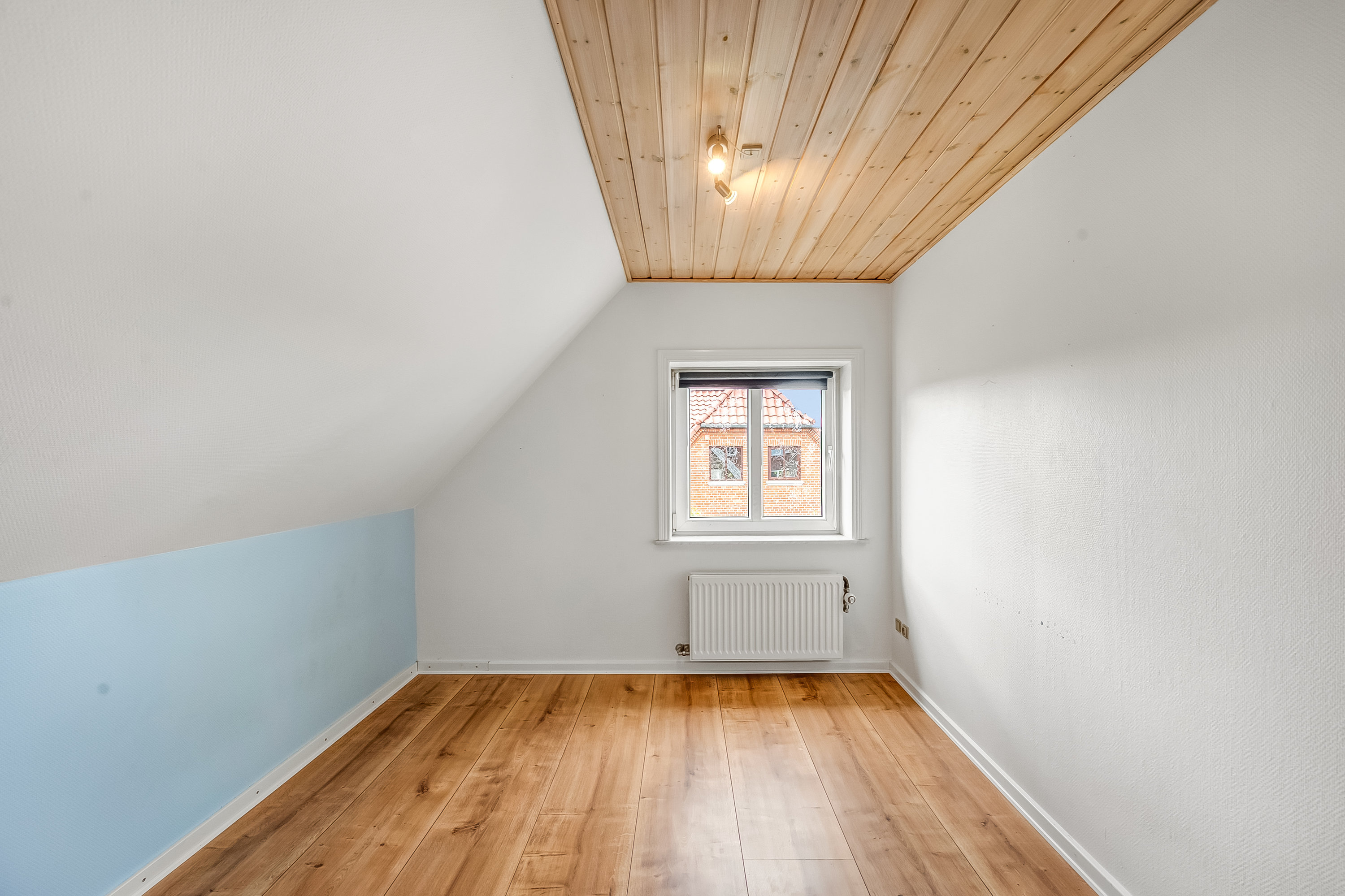 Fremhævet værelse  billede i fuldskærmstilstand. Billede af Hovedgaden 27, 6971 Spjald