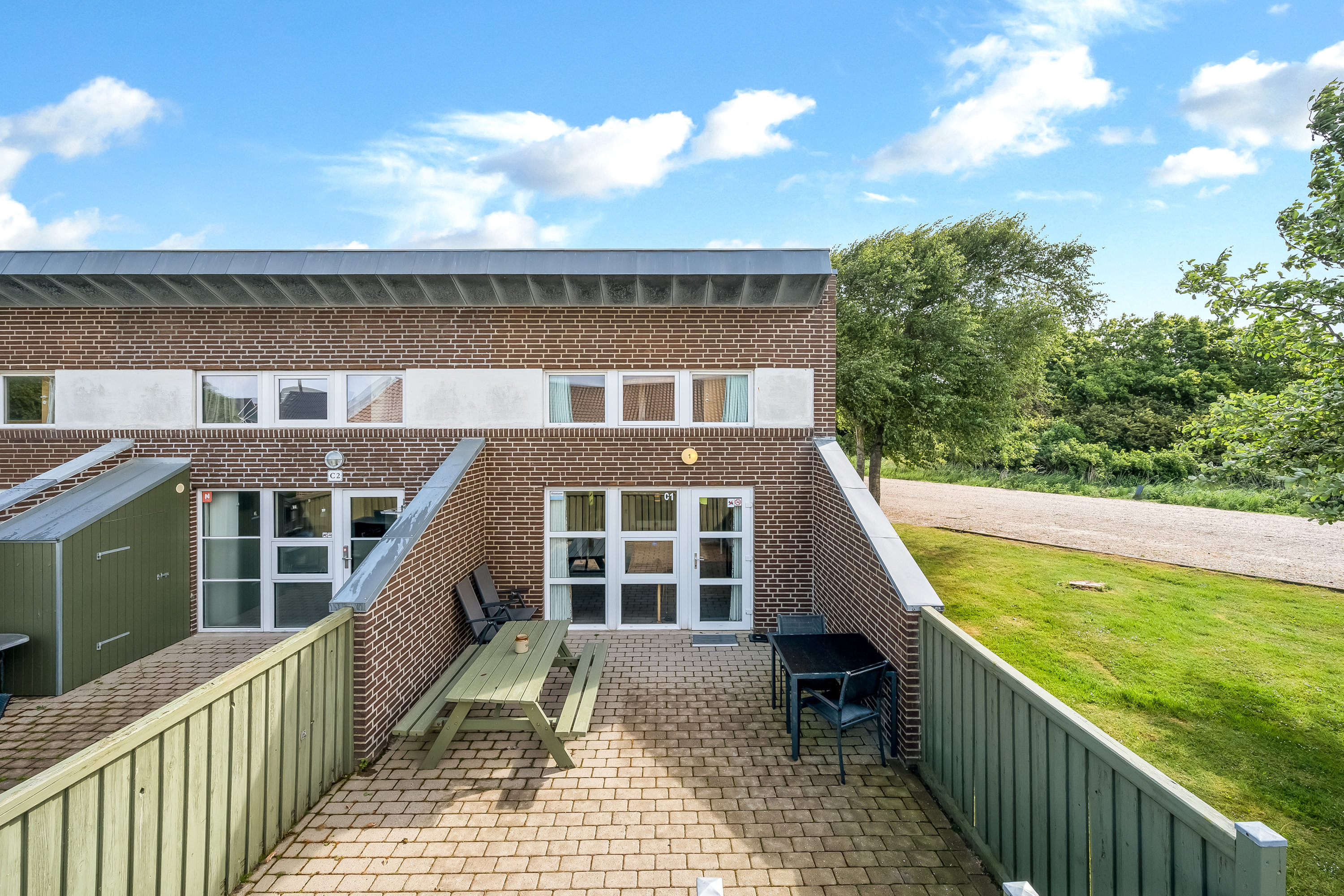 Fremhævet altan billede i fuldskærmstilstand. Billede af Vester Fælled 90 (C1), Bork Havn, 6893 Hemmet