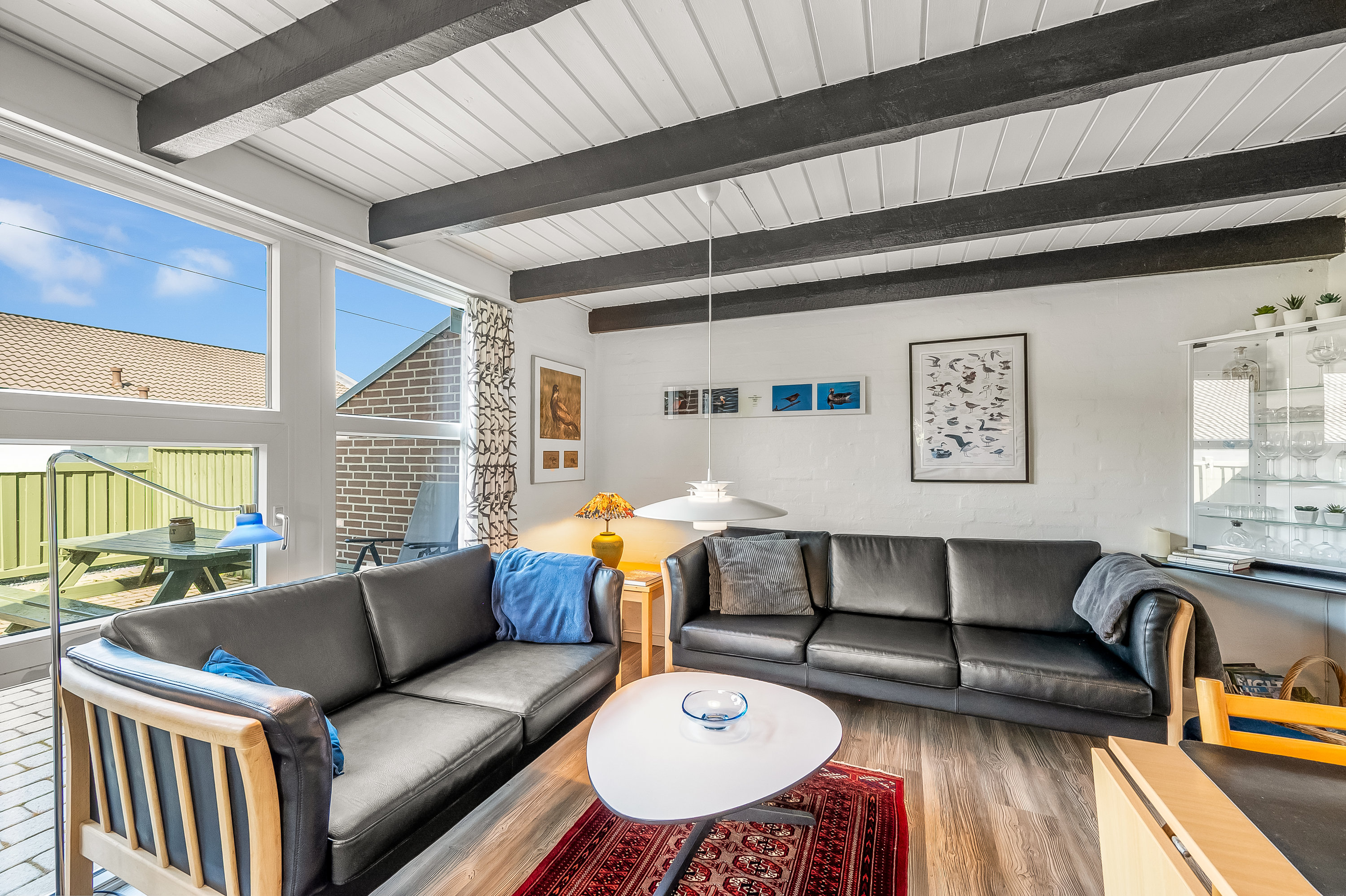 Fremhævet stue billede i fuldskærmstilstand. Billede af Vester Fælled 90 (C1), Bork Havn, 6893 Hemmet