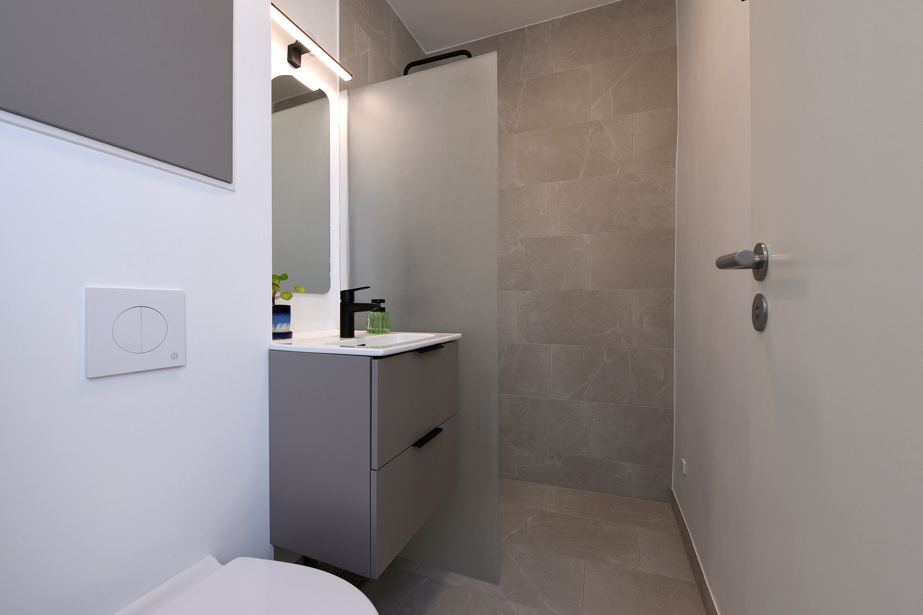 Fremhævet  billede i fuldskærmstilstand. Billede af Tirstrupvej 6, st.. th., 8240 Risskov