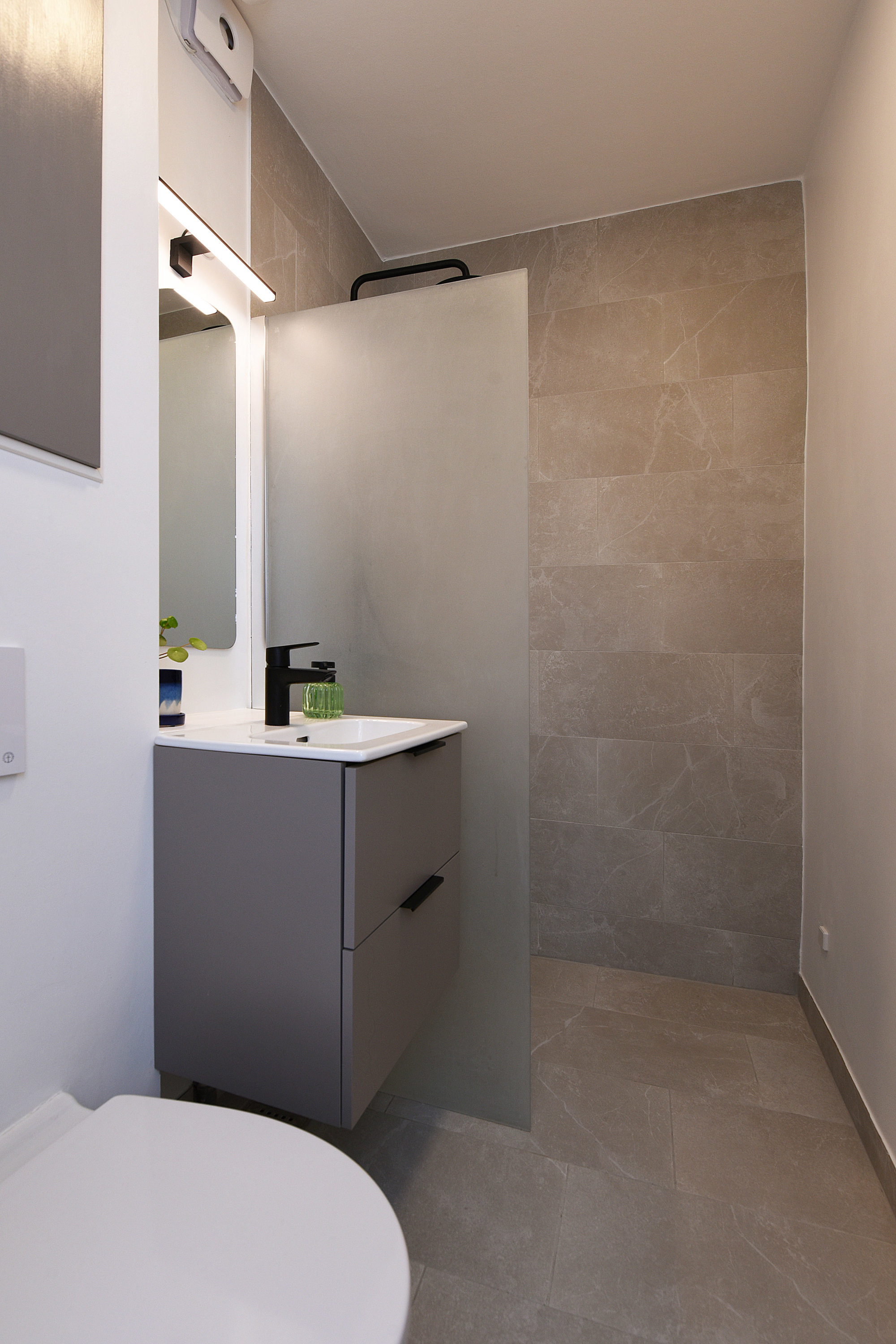 Fremhævet  billede i fuldskærmstilstand. Billede af Tirstrupvej 6, st.. th., 8240 Risskov