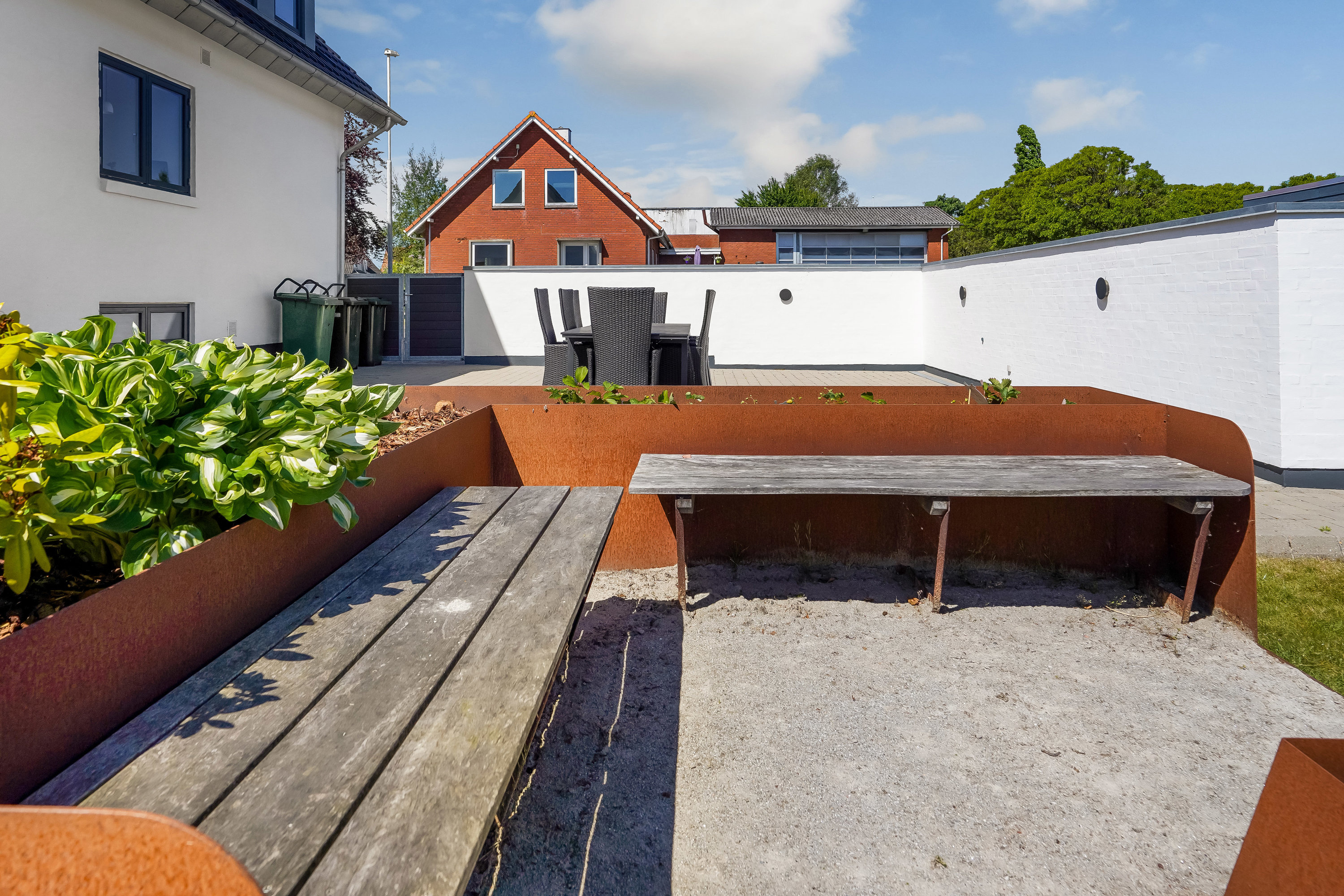 Fremhævet terrasse billede i fuldskærmstilstand. Billede af Sønderbrogade 17, 7160 Tørring