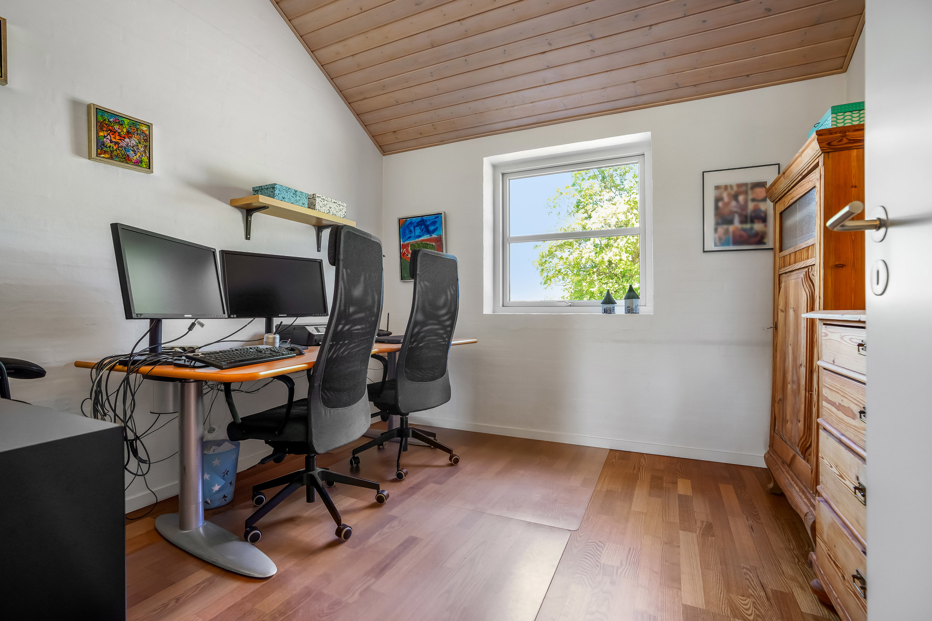 Fremhævet værelse billede i fuldskærmstilstand. Billede af Kærvejen 47, 7171 Uldum