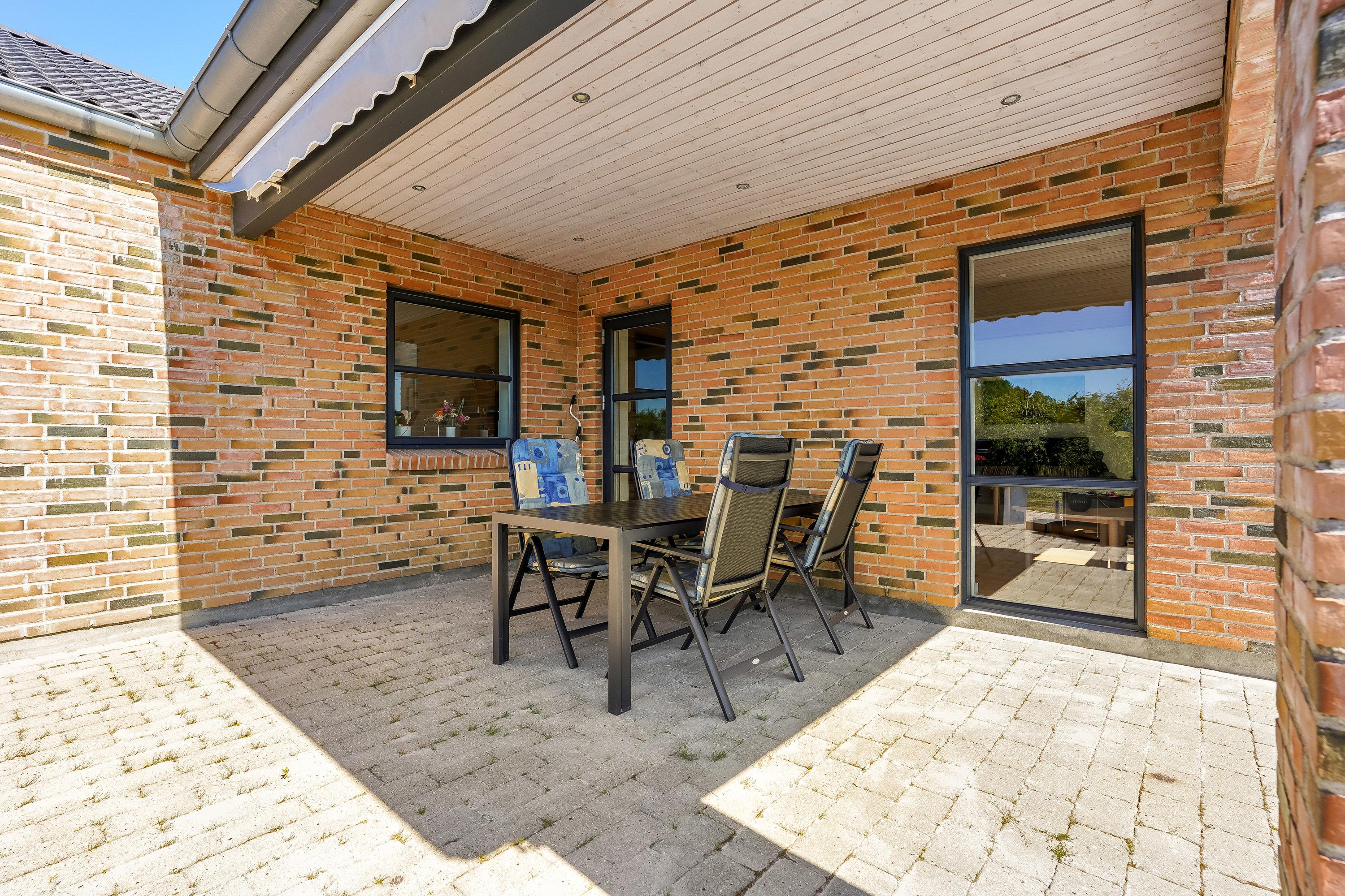 Fremhævet terrasse billede i fuldskærmstilstand. Billede af Kærvejen 47, 7171 Uldum