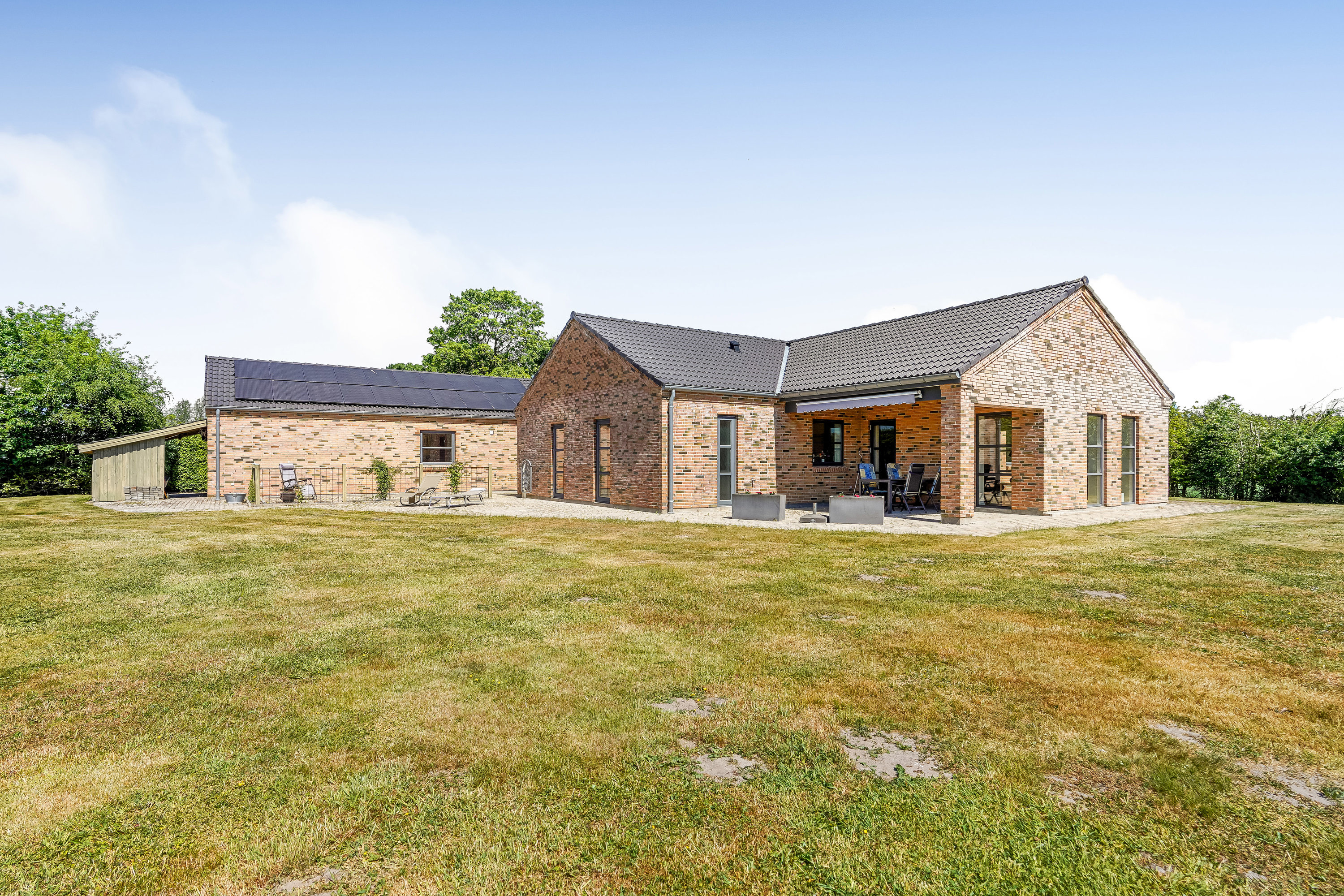 Fremhævet ejendommen billede i fuldskærmstilstand. Billede af Kærvejen 47, 7171 Uldum