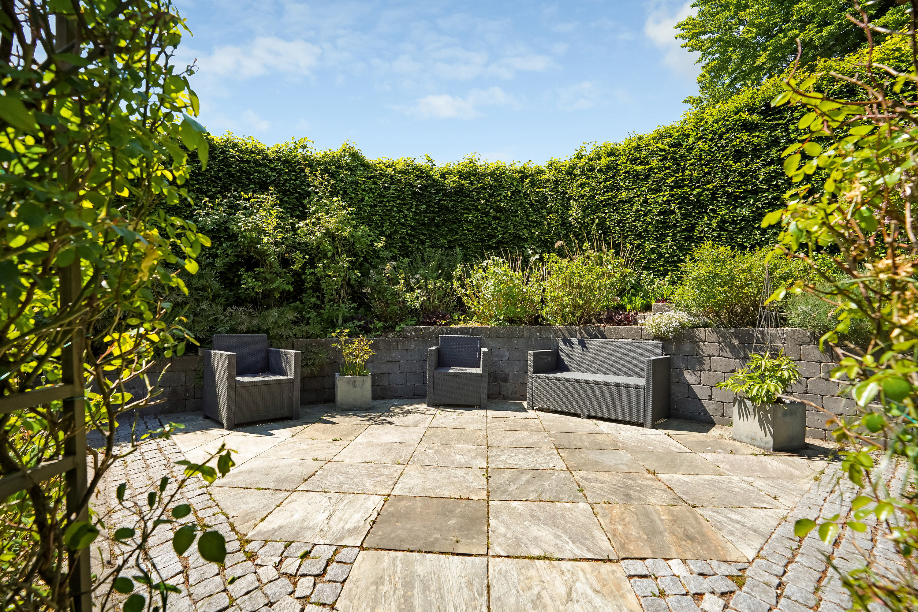 Fremhævet terrasse billede i fuldskærmstilstand. Billede af Kirkevej 27, Tommerup St, 5690 Tommerup