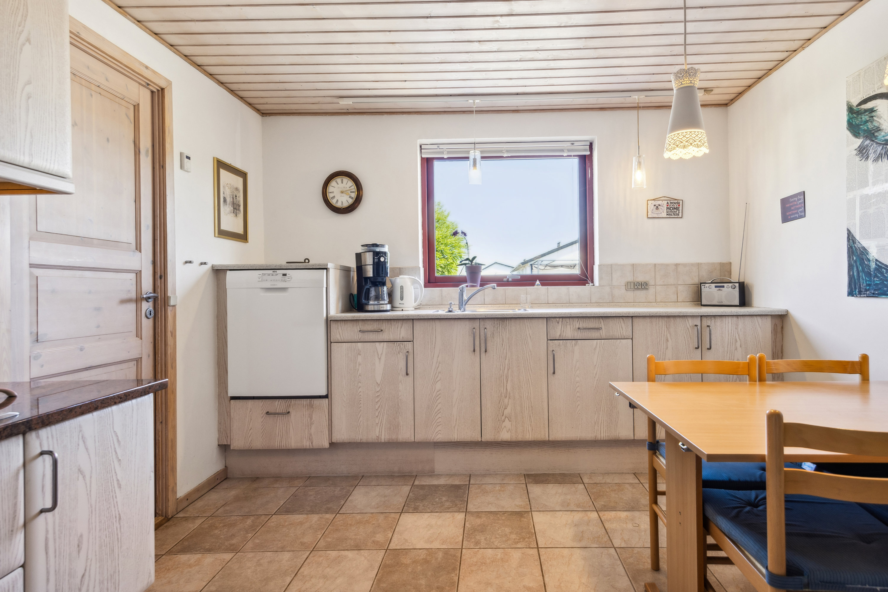 Fremhævet køkken billede i fuldskærmstilstand. Billede af Solvænget 9, Biersted, 9440 Aabybro