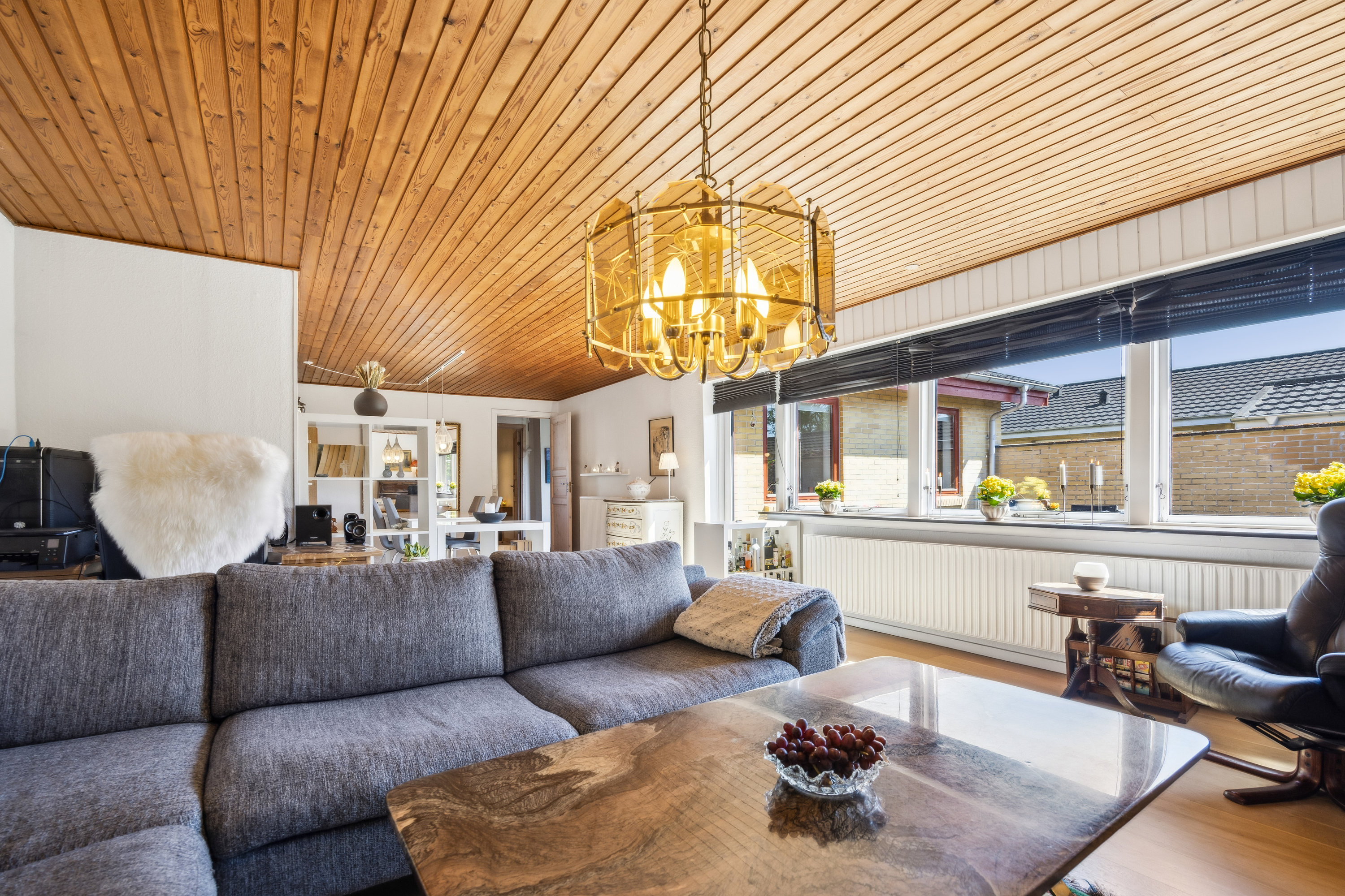 Fremhævet stue billede i fuldskærmstilstand. Billede af Solvænget 9, Biersted, 9440 Aabybro