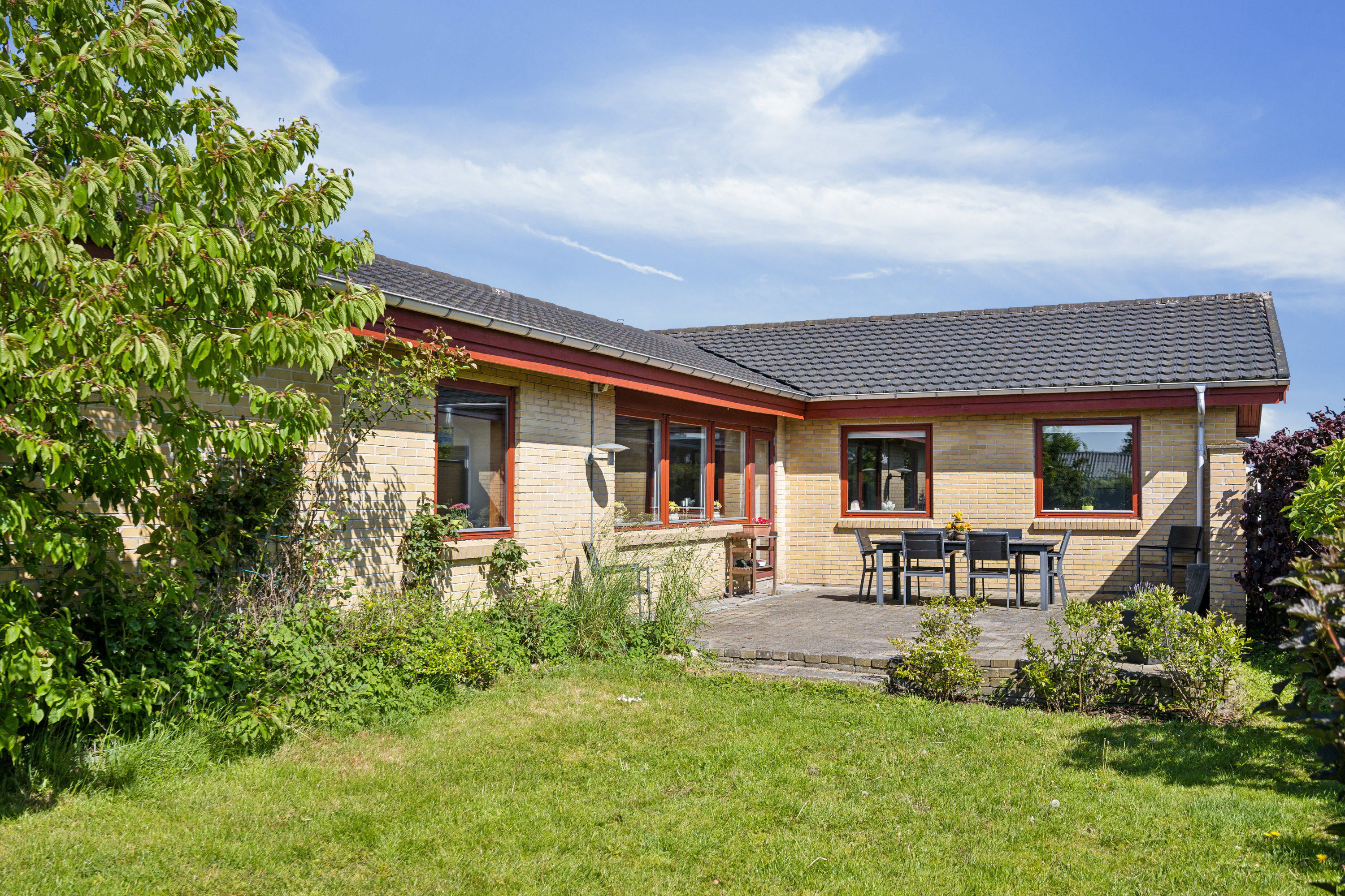 Fremhævet ejendom 1 billede i fuldskærmstilstand. Billede af Solvænget 9, Biersted, 9440 Aabybro