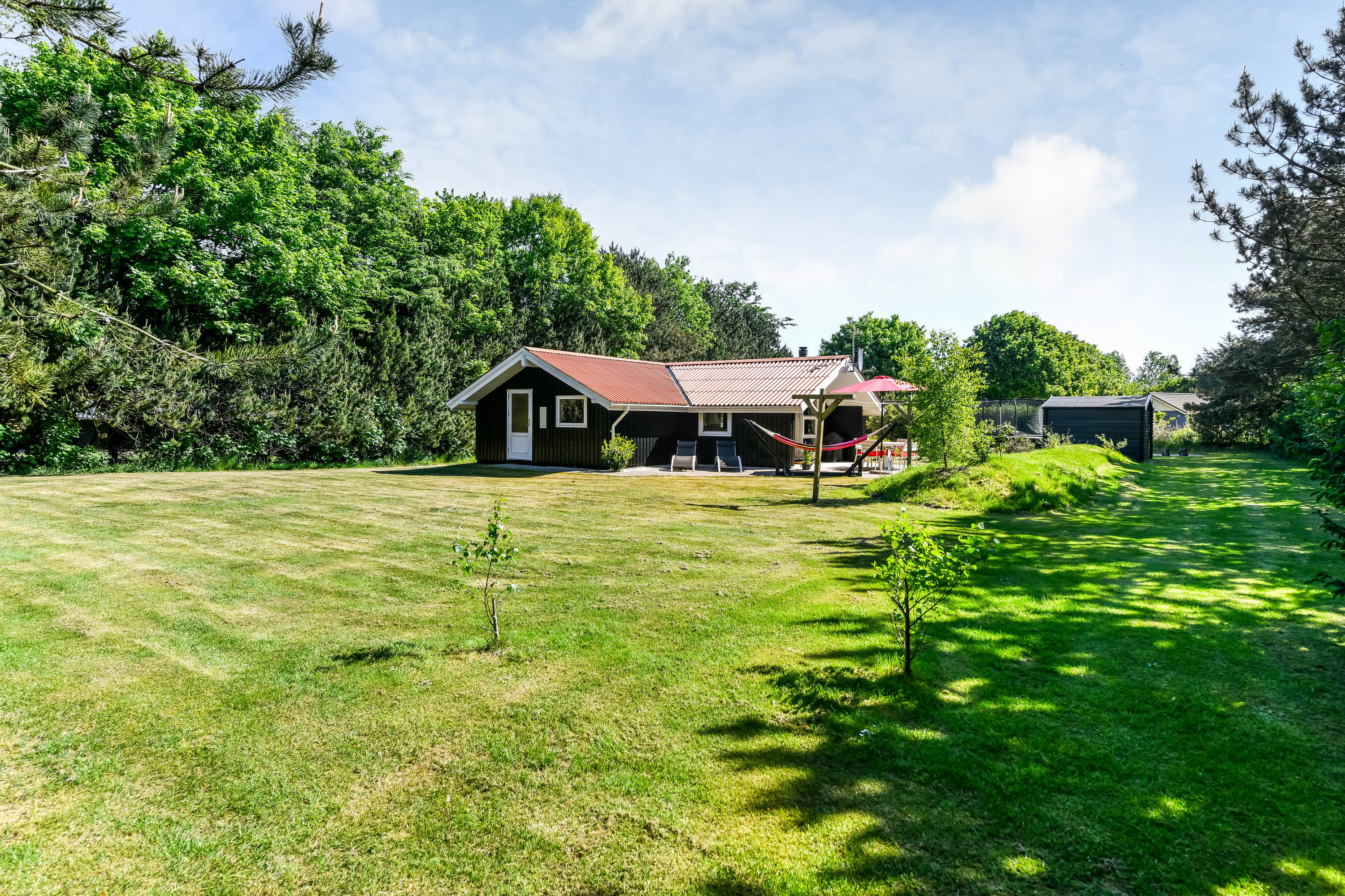 Fremhævet ejendommen billede i fuldskærmstilstand. Billede af Blomstervangen 80, Jegum, 6840 Oksbøl