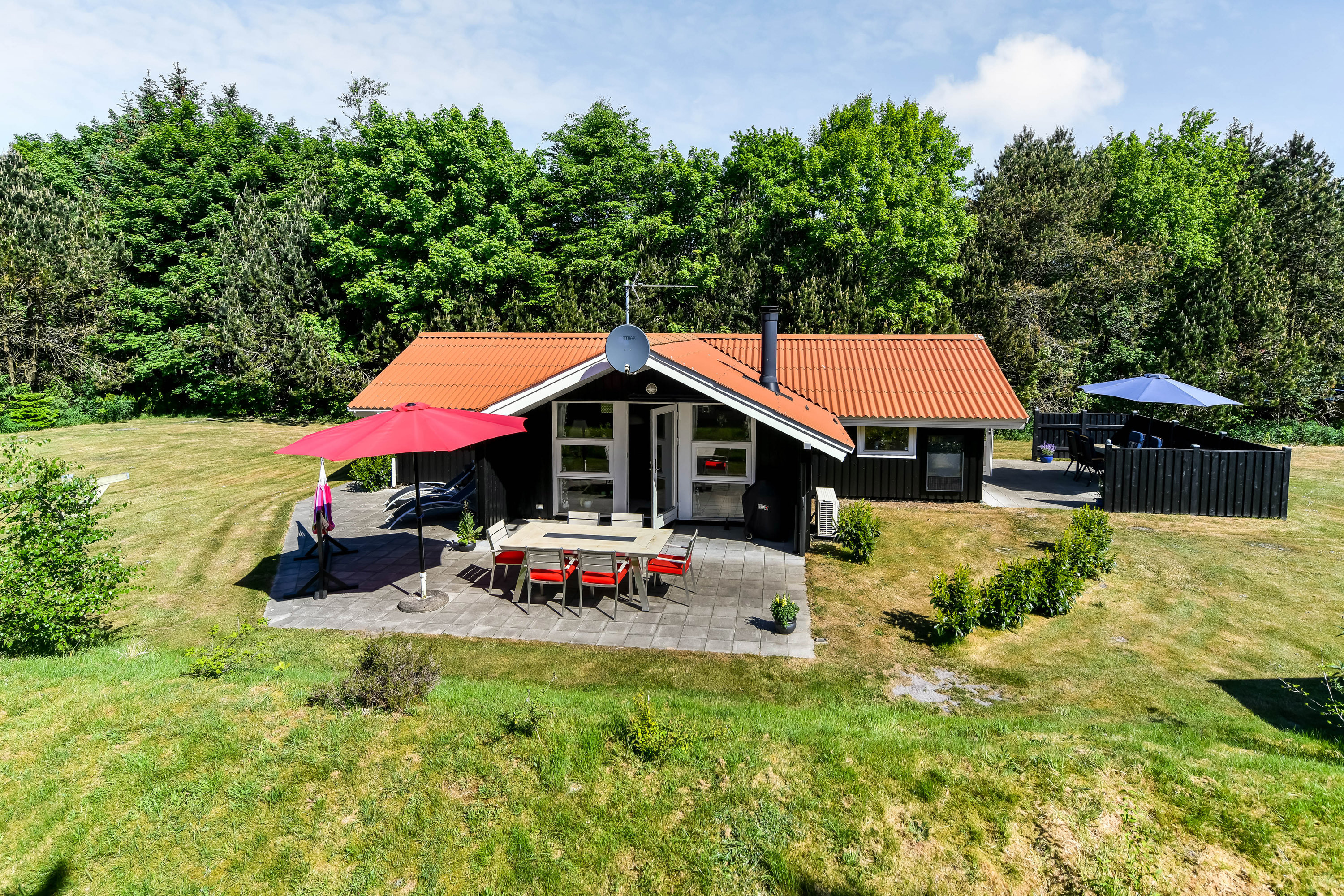 Miniaturebillede 1: terrasse. Billede af Blomstervangen 80, Jegum, 6840 Oksbøl