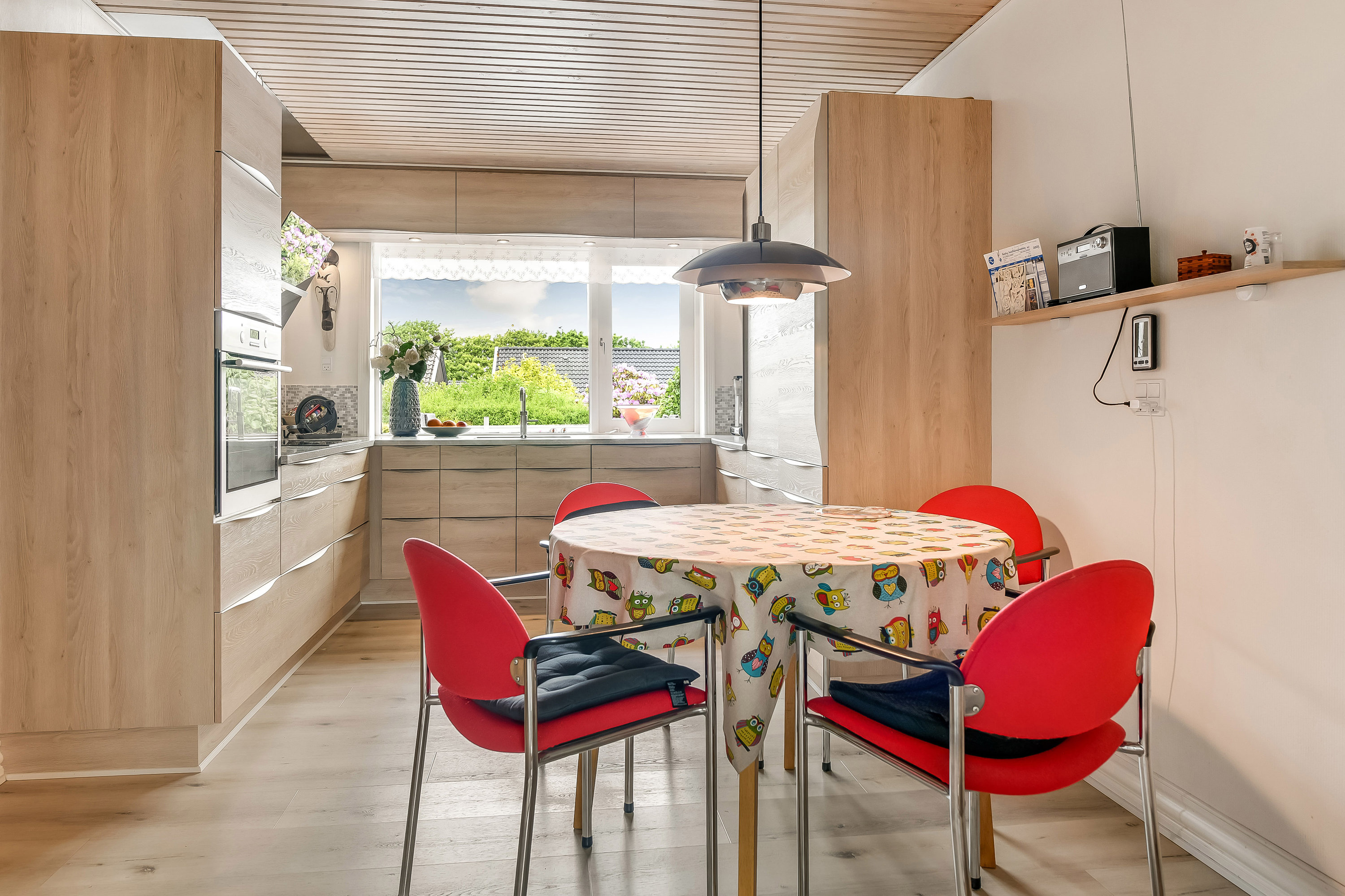 Fremhævet køkken billede i fuldskærmstilstand. Billede af Gudenåvænget 14, 6710 Esbjerg V