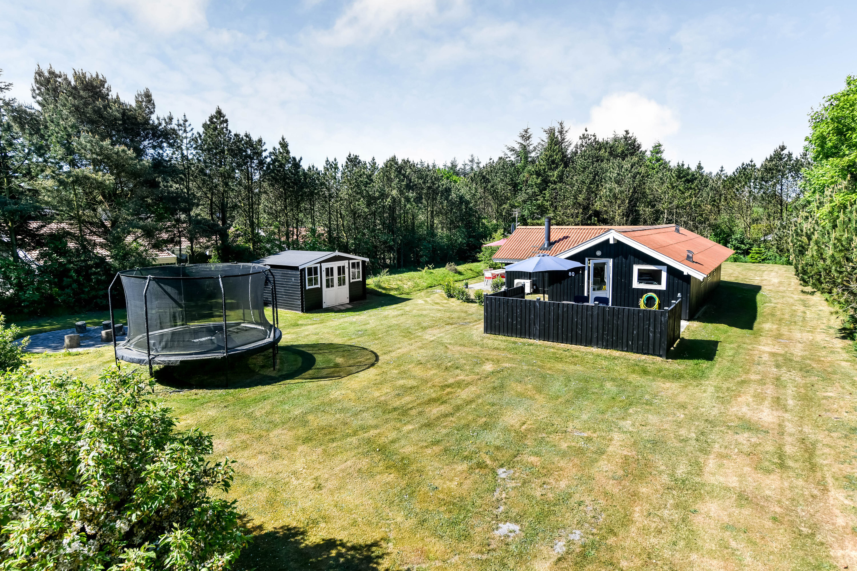 Fremhævet ejendommen billede i fuldskærmstilstand. Billede af Blomstervangen 80, Jegum, 6840 Oksbøl