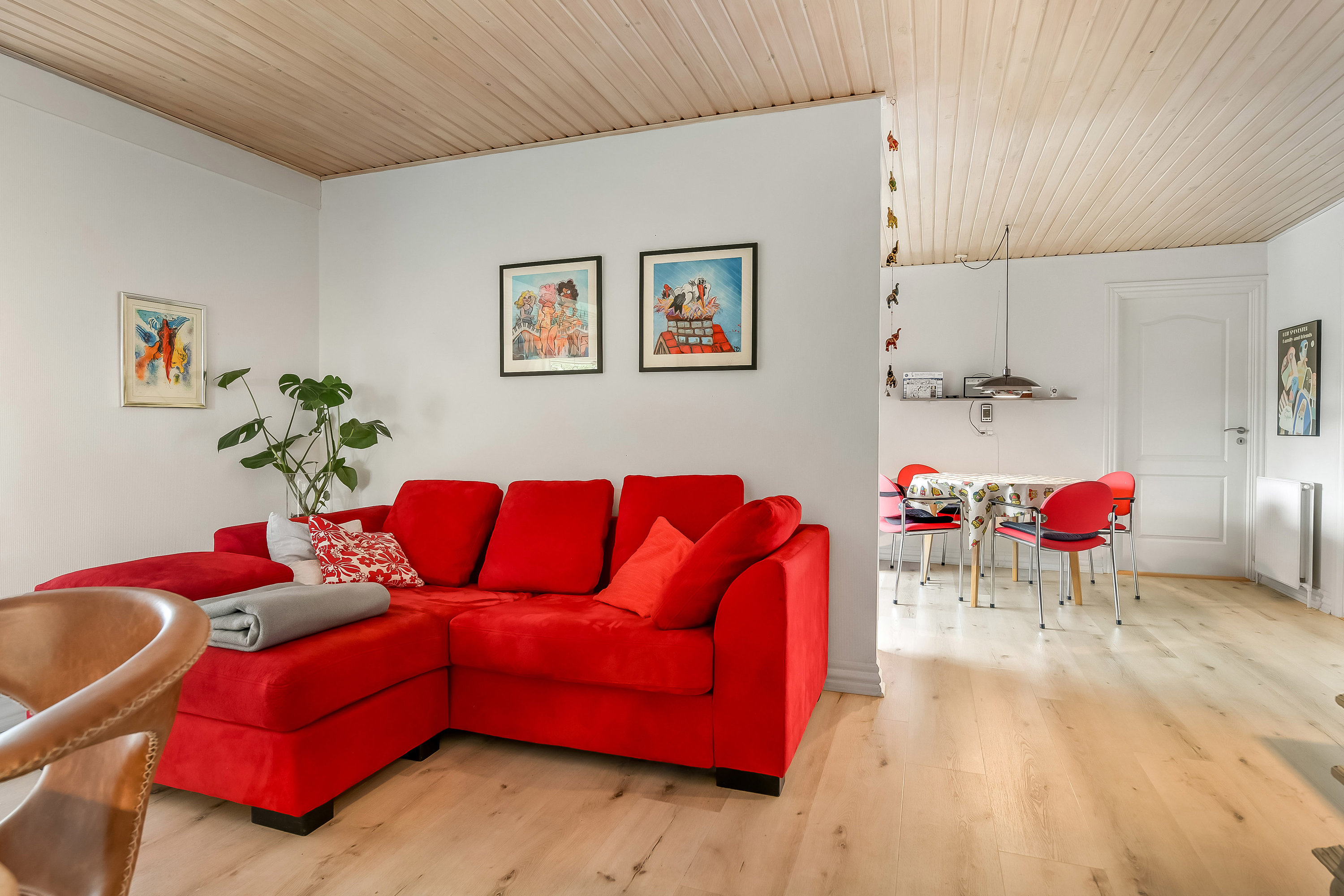 Fremhævet stue billede i fuldskærmstilstand. Billede af Gudenåvænget 14, 6710 Esbjerg V