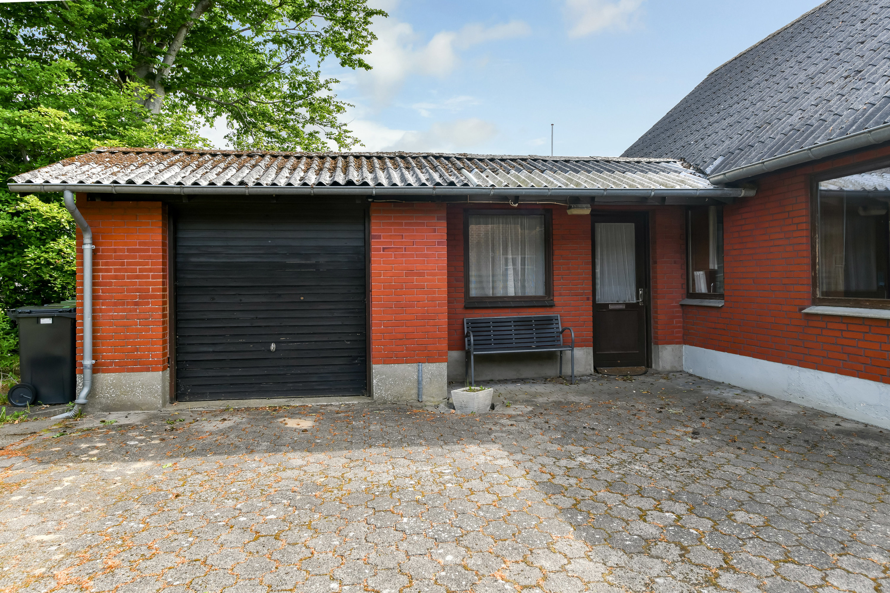 Fremhævet andet billede i fuldskærmstilstand. Billede af Skads Byvej 56, 6705 Esbjerg Ø