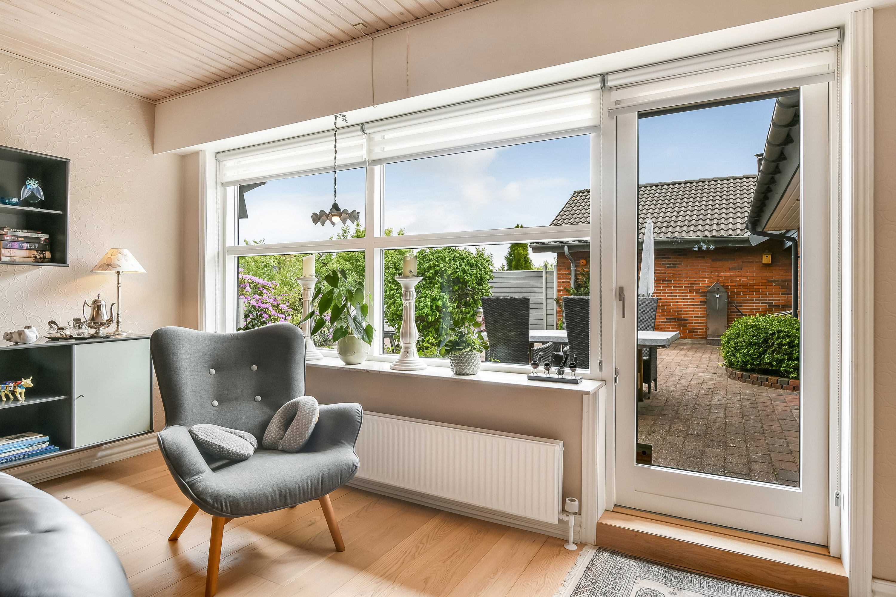 Fremhævet stue billede i fuldskærmstilstand. Billede af Gudenåvænget 14, 6710 Esbjerg V