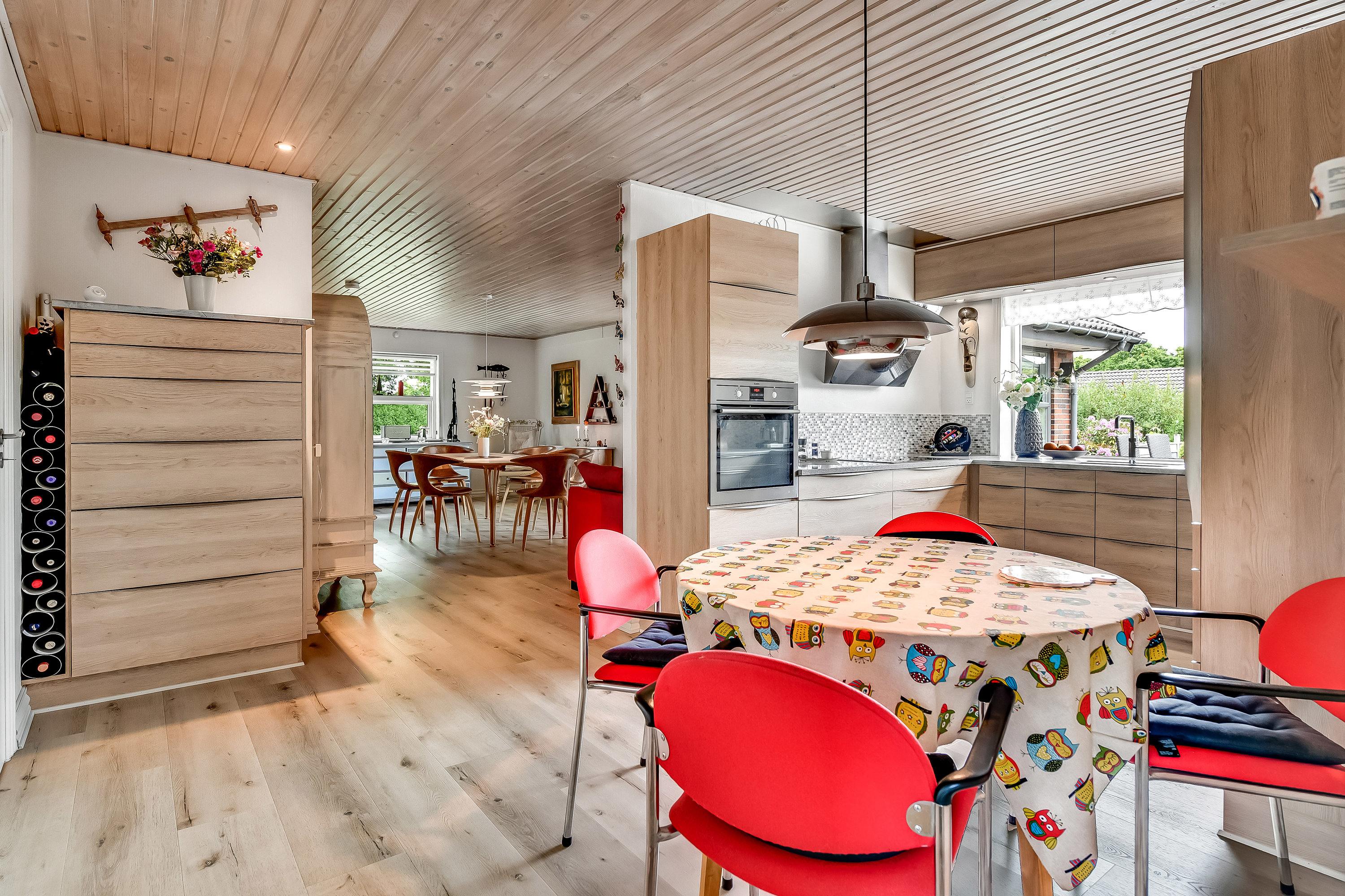 Fremhævet køkken billede i fuldskærmstilstand. Billede af Gudenåvænget 14, 6710 Esbjerg V