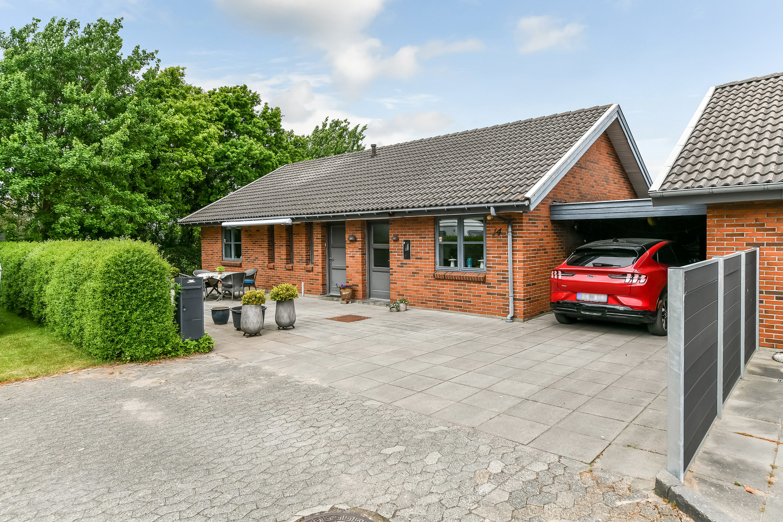 Miniaturebillede 1: ejendommen. Billede af Gudenåvænget 14, 6710 Esbjerg V