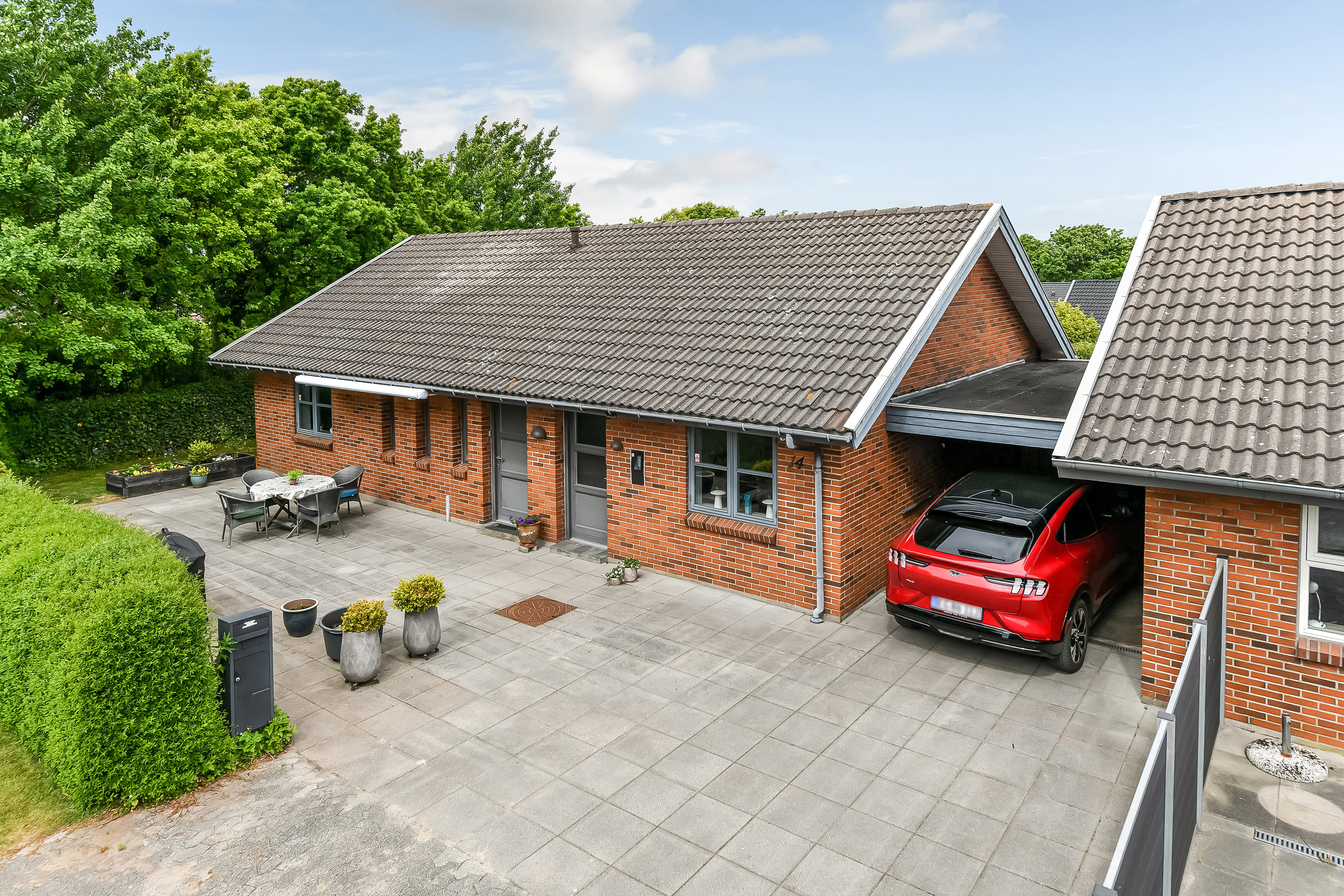 Villa: Ejendommen på Gudenåvænget 14, 6710 Esbjerg V