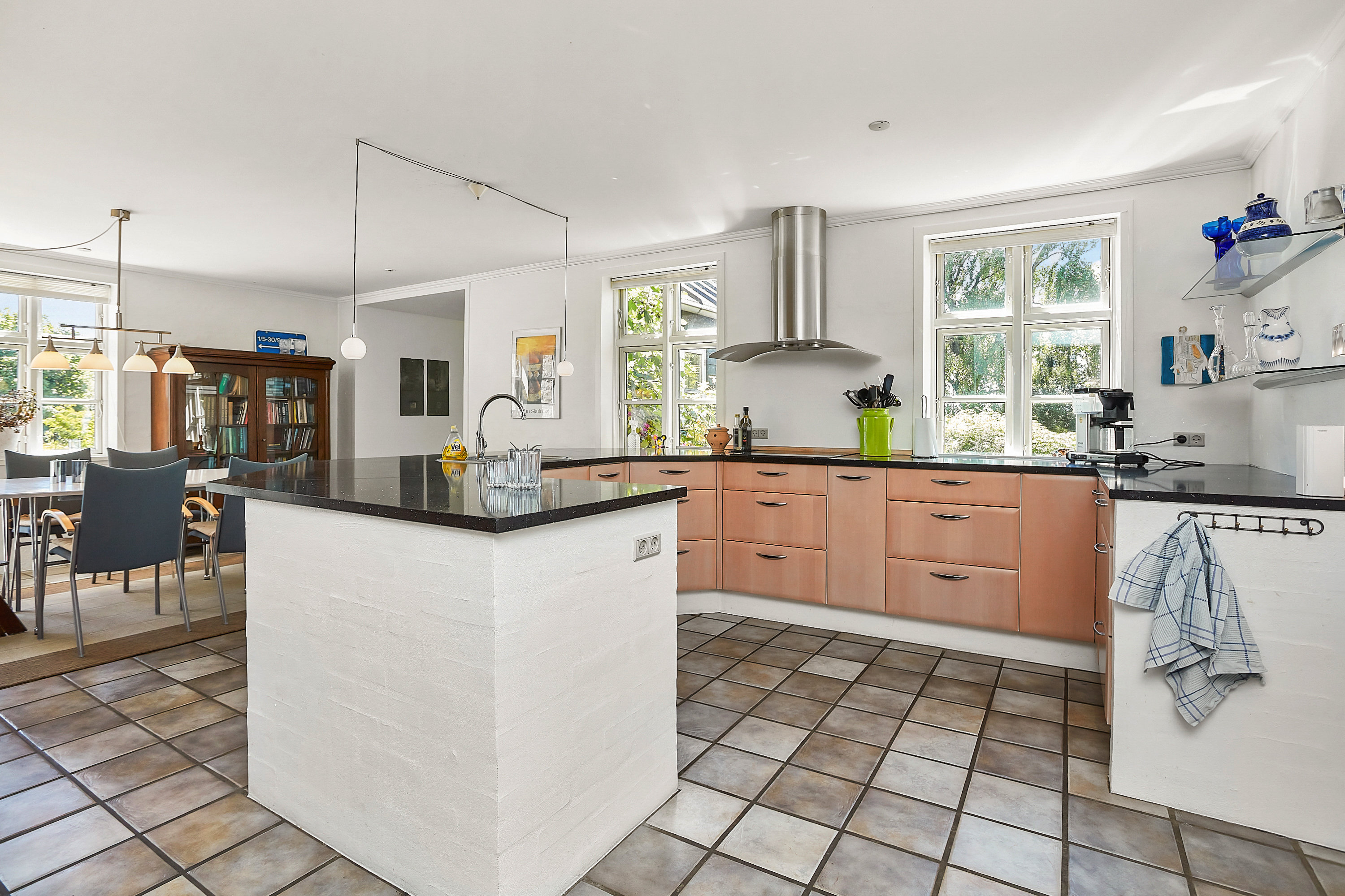 Fremhævet  billede i fuldskærmstilstand. Billede af Gludvej 26, Sønderby, 7130 Juelsminde