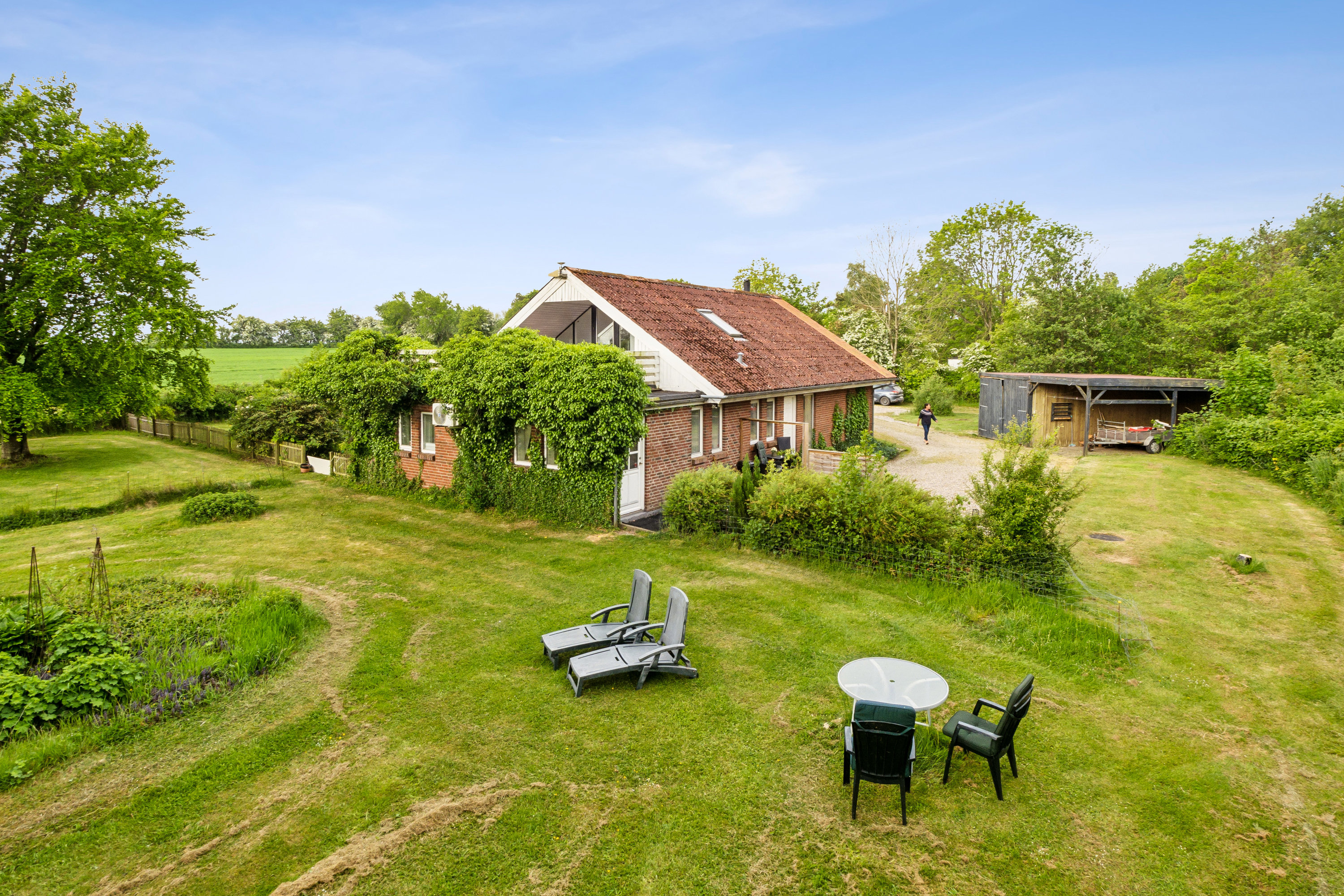 Fremhævet have billede i fuldskærmstilstand. Billede af Astrup Vig 92, Astrup Vig, 7870 Roslev